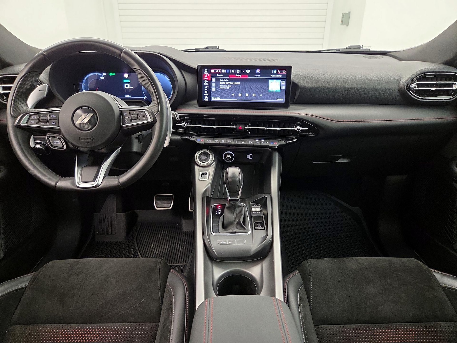 2024 Dodge Hornet R/T Plus - Photo 10