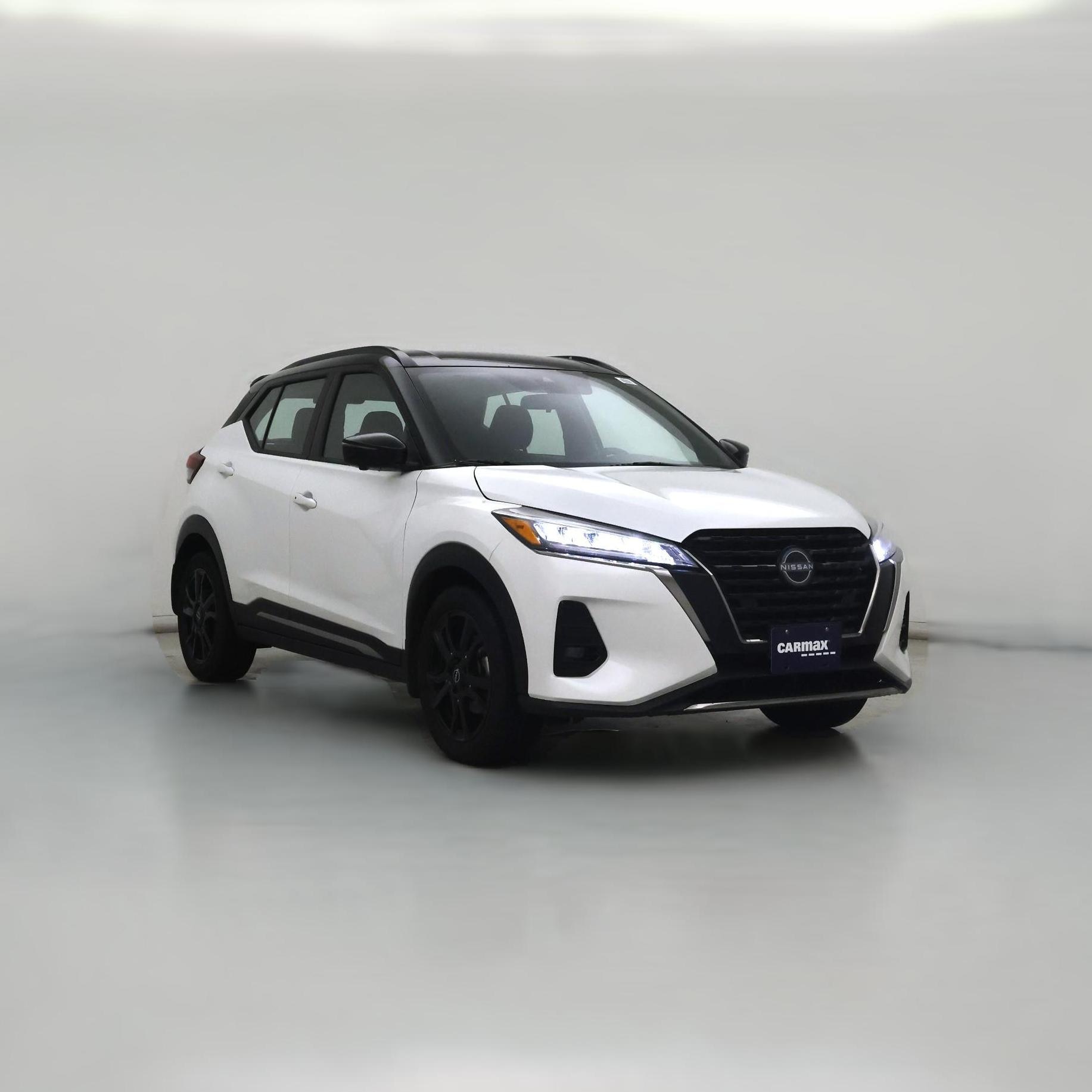 Thumbnail: 2023 Nissan Kicks - 1