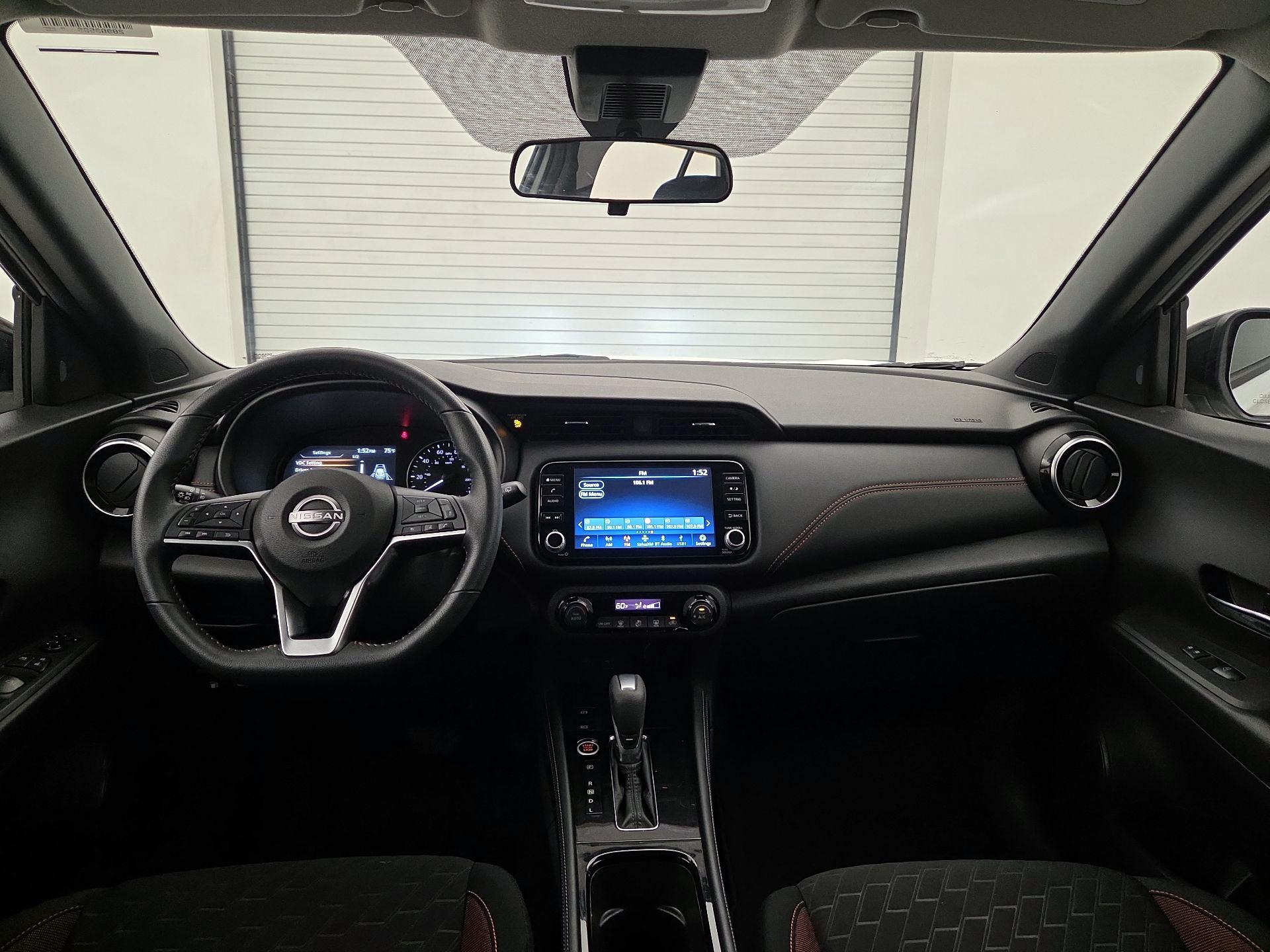 Thumbnail: 2023 Nissan Kicks - 9