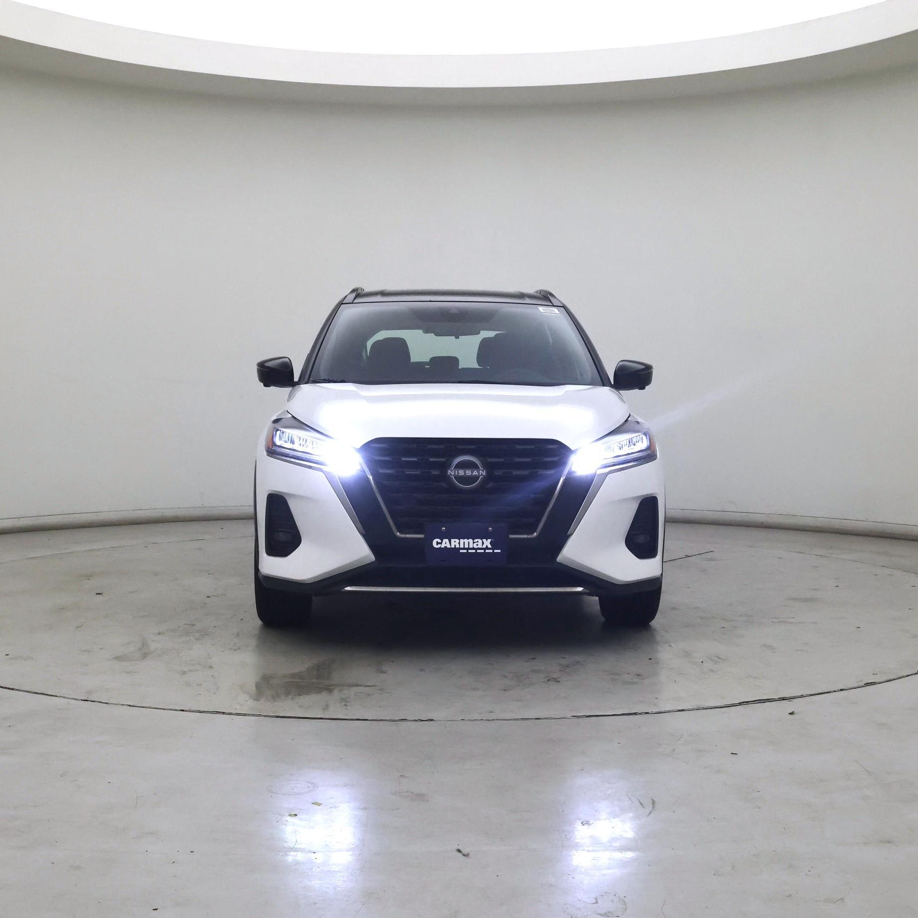 Thumbnail: 2023 Nissan Kicks - 5