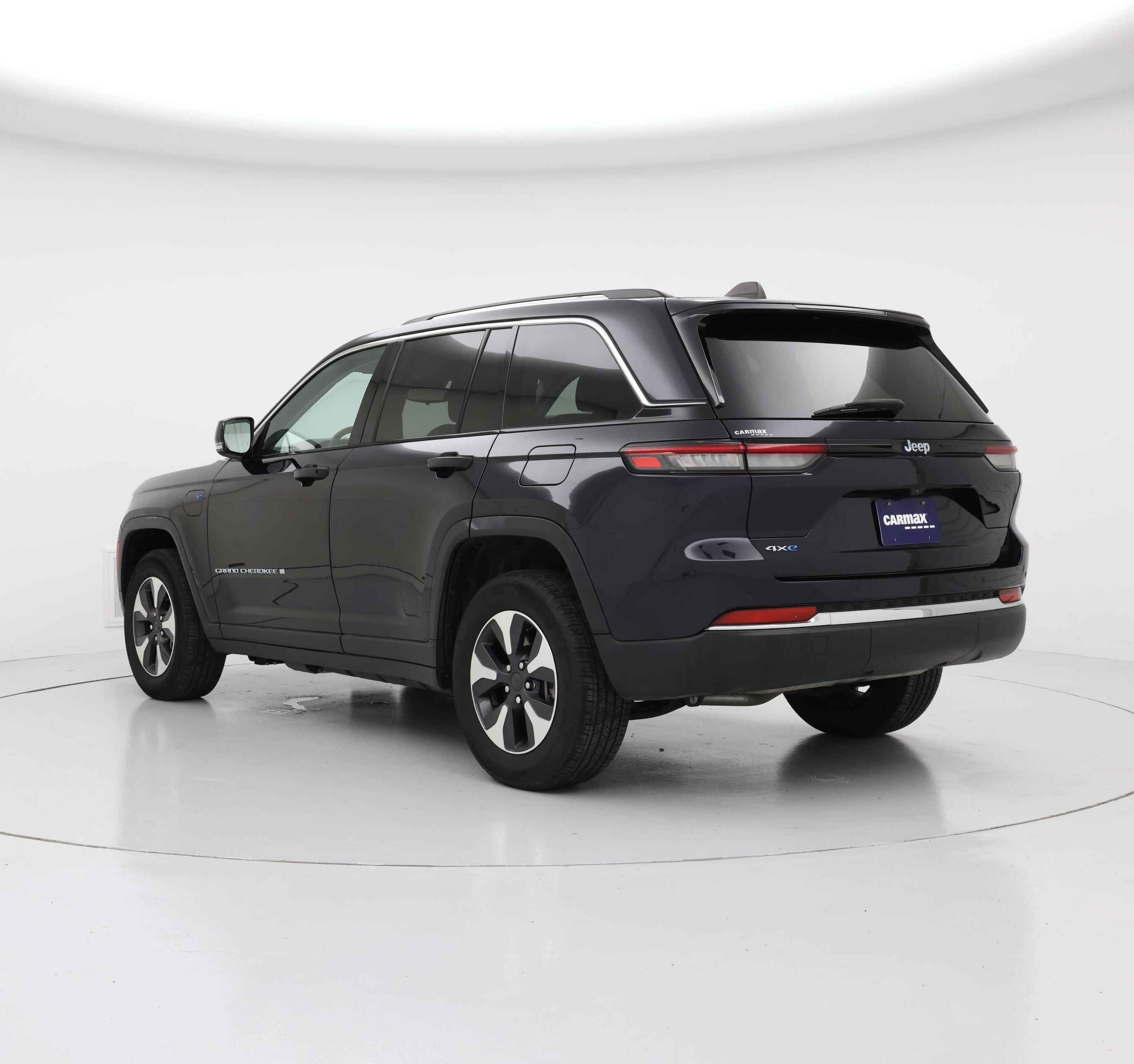 Thumbnail: 2023 Jeep Grand Cherokee - 2
