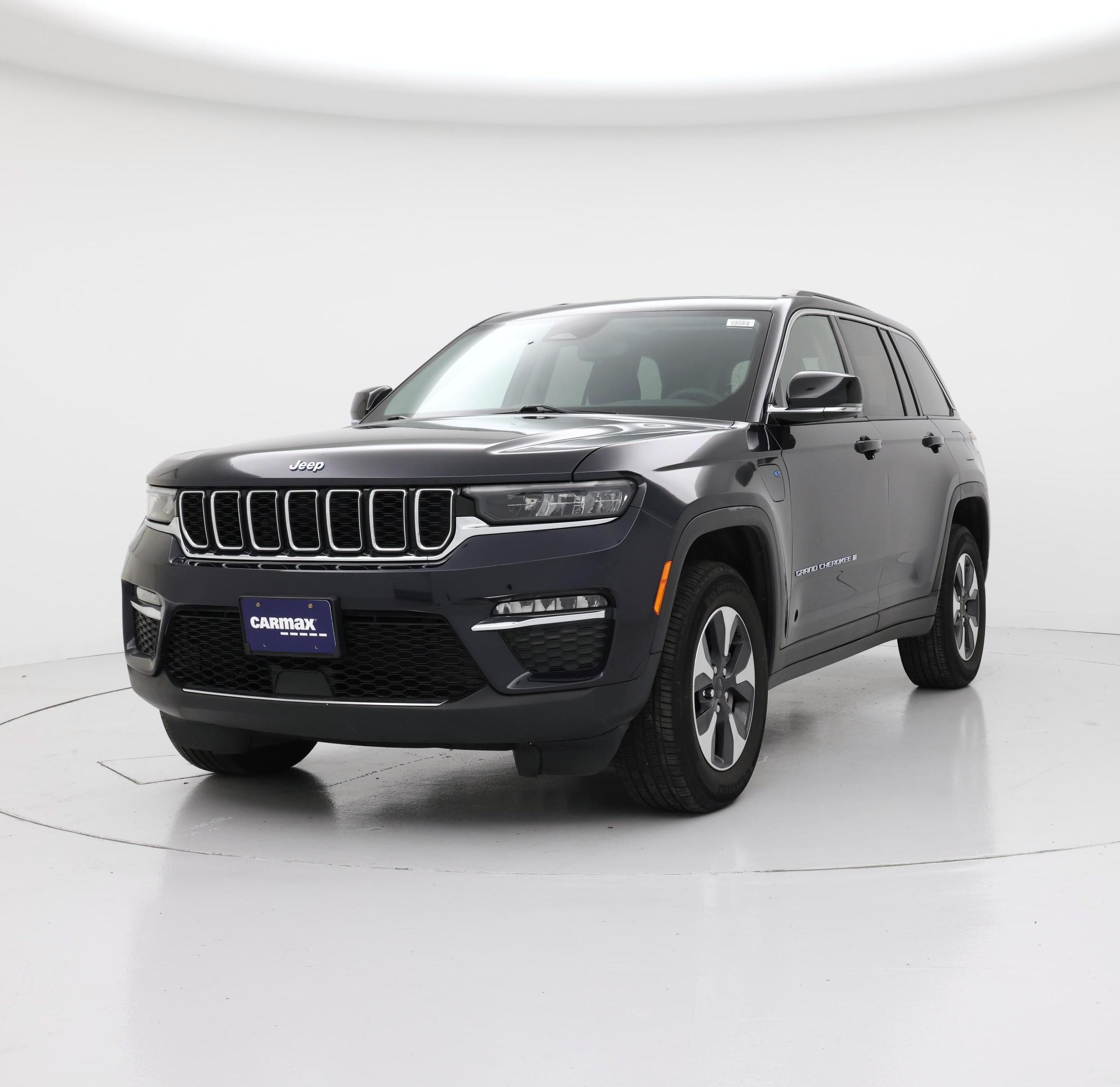 Thumbnail: 2023 Jeep Grand Cherokee - 4