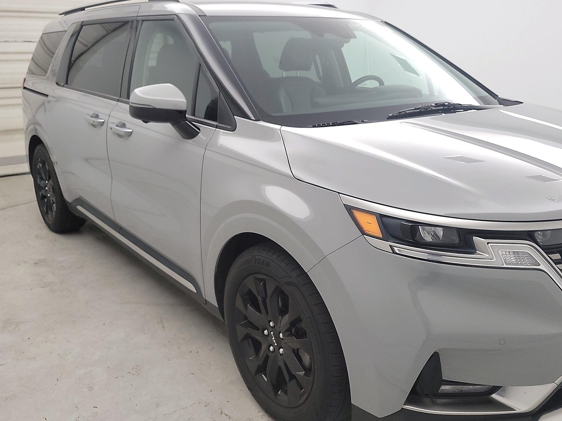 Gray 2024 Kia Carnival Minivan Front-Wheel Drive Automatic
