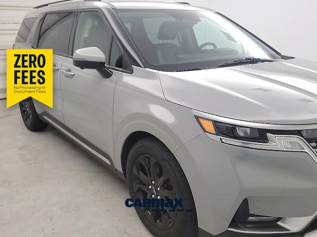 Gray 2024 Kia Carnival Minivan Front-Wheel Drive Automatic