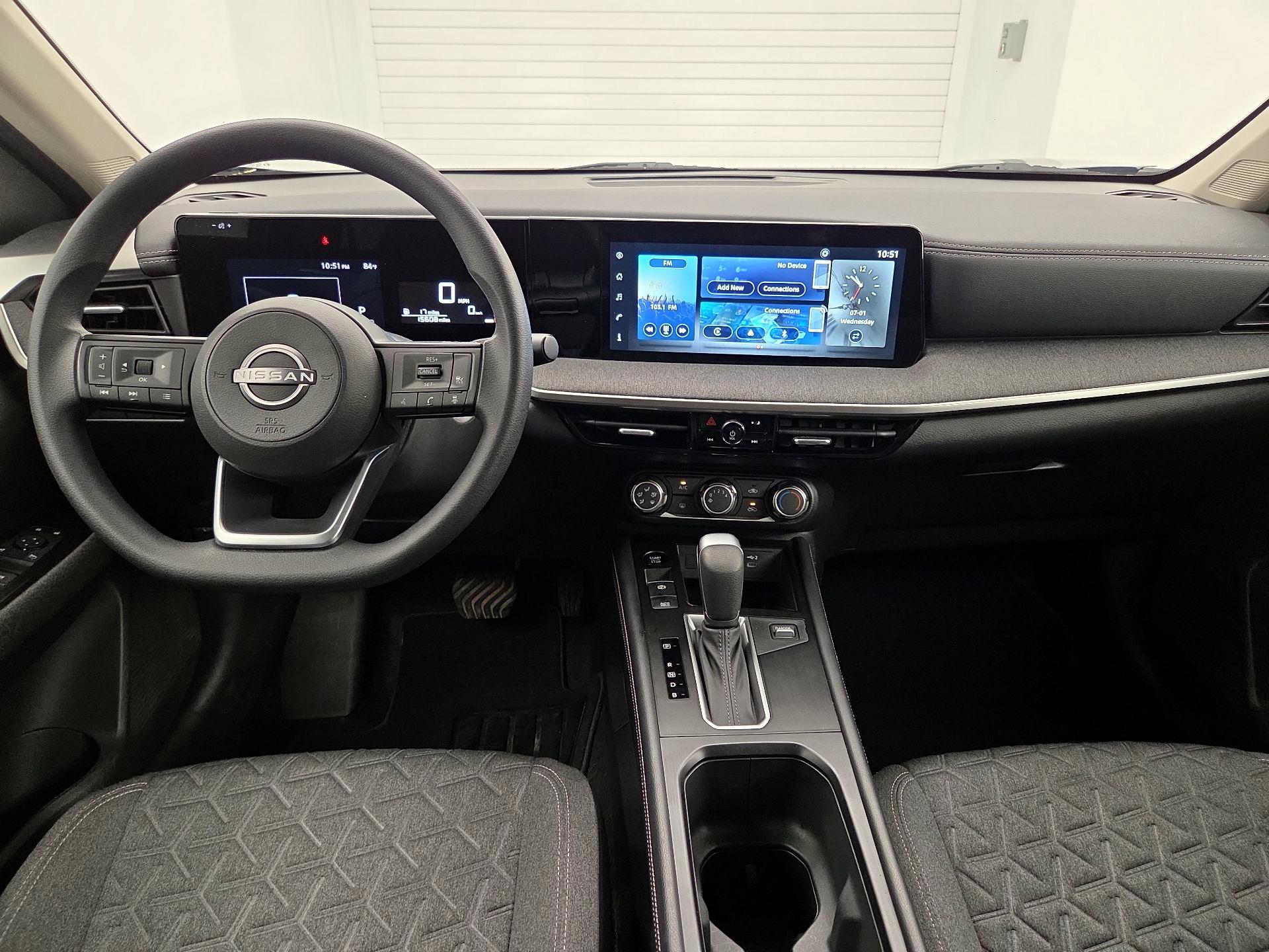 Thumbnail: 2025 Nissan Kicks - 9