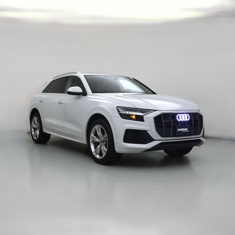2023 Audi Q8 Premium