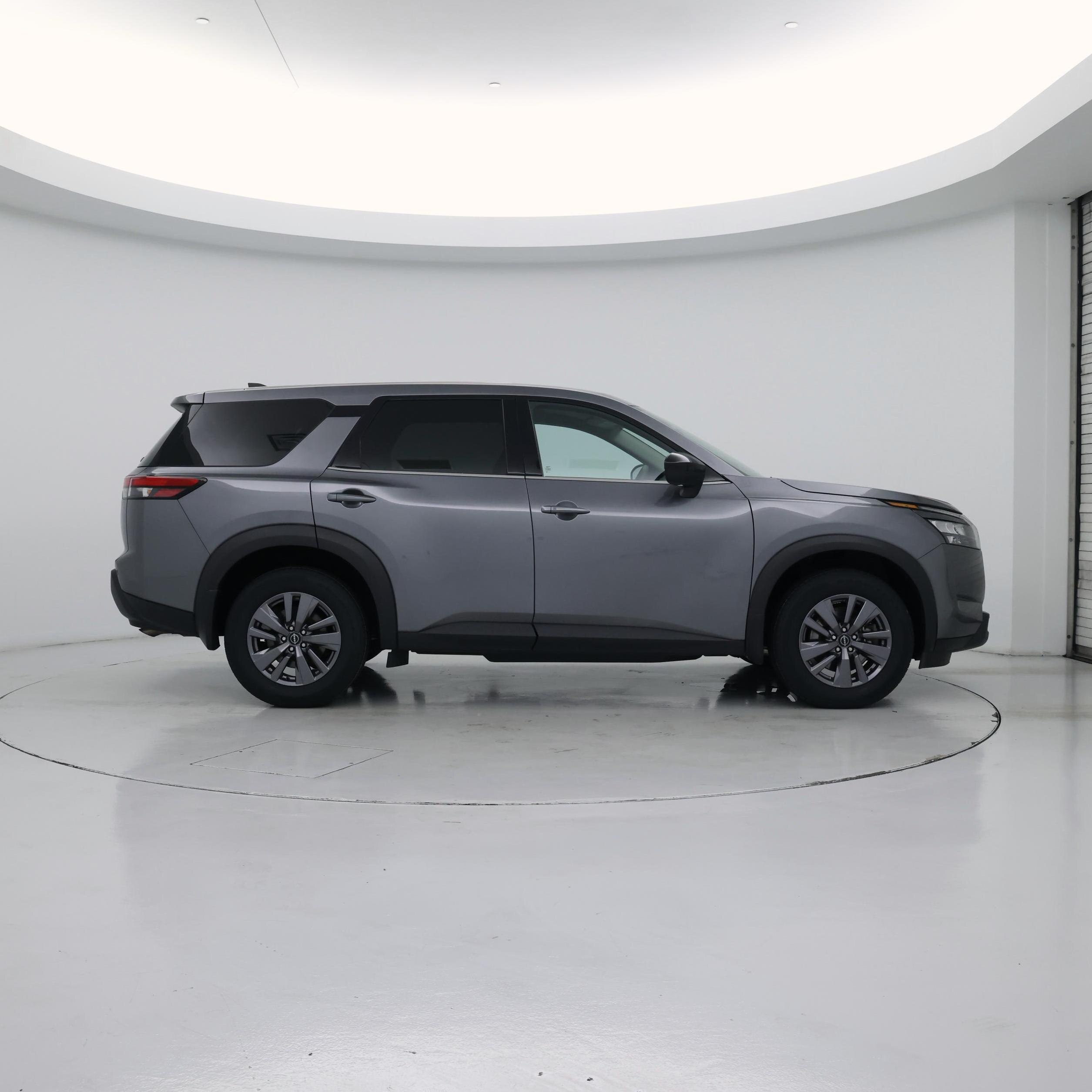 Thumbnail: 2023 Nissan Pathfinder - 7