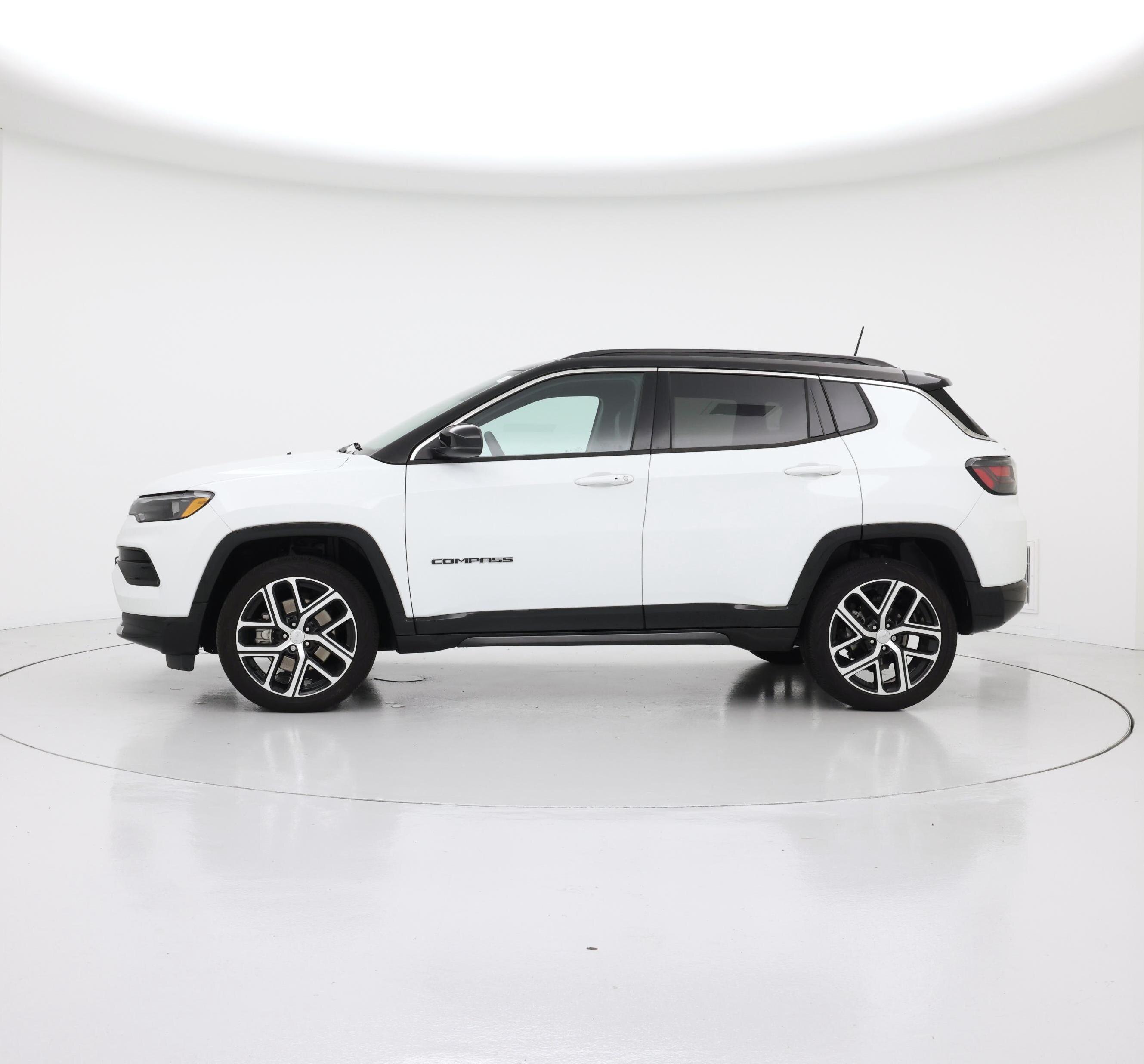 Thumbnail: 2024 Jeep Compass - 3