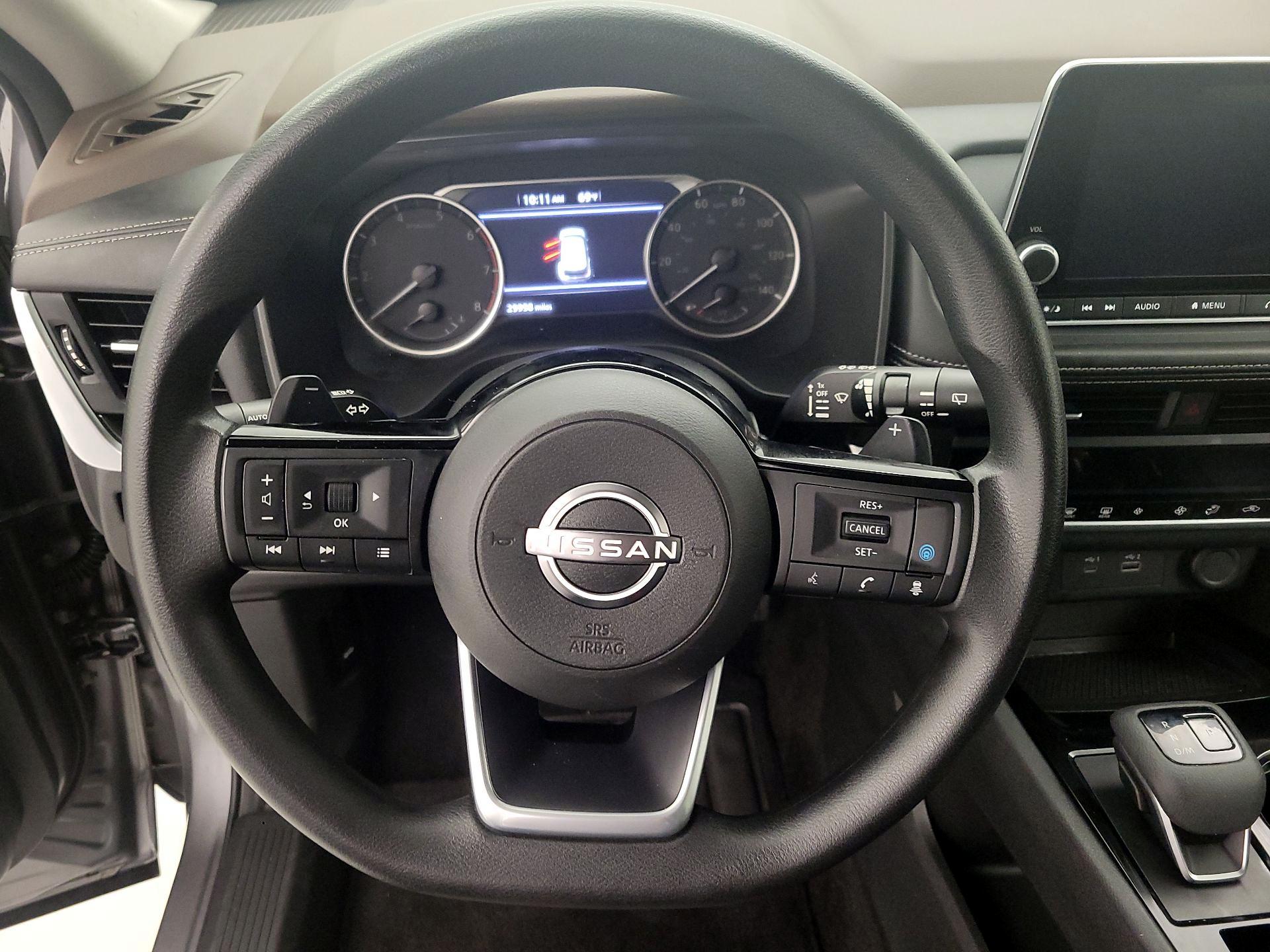 Thumbnail: 2023 Nissan Rogue - 10