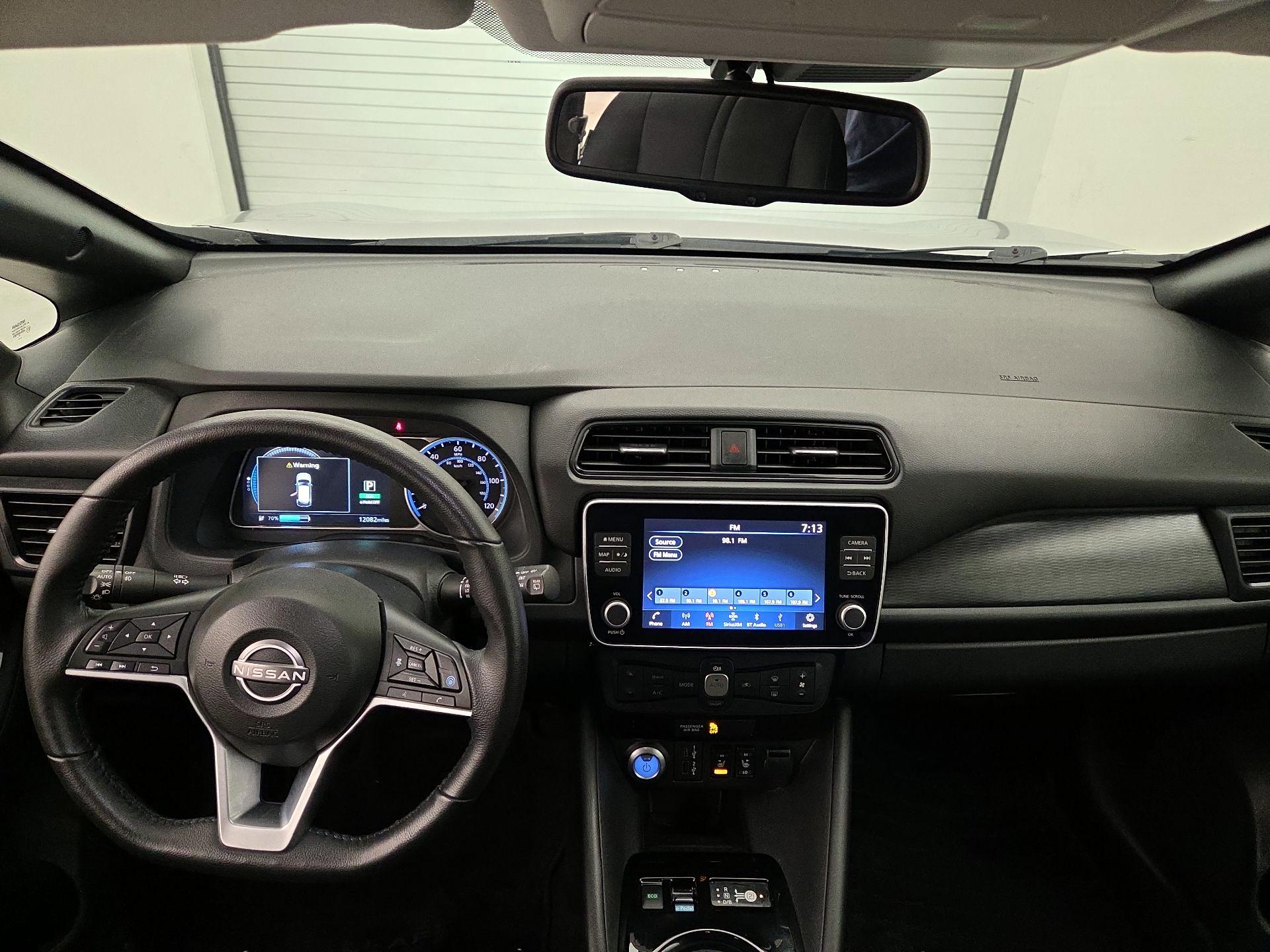 Thumbnail: 2025 Nissan Leaf - 9