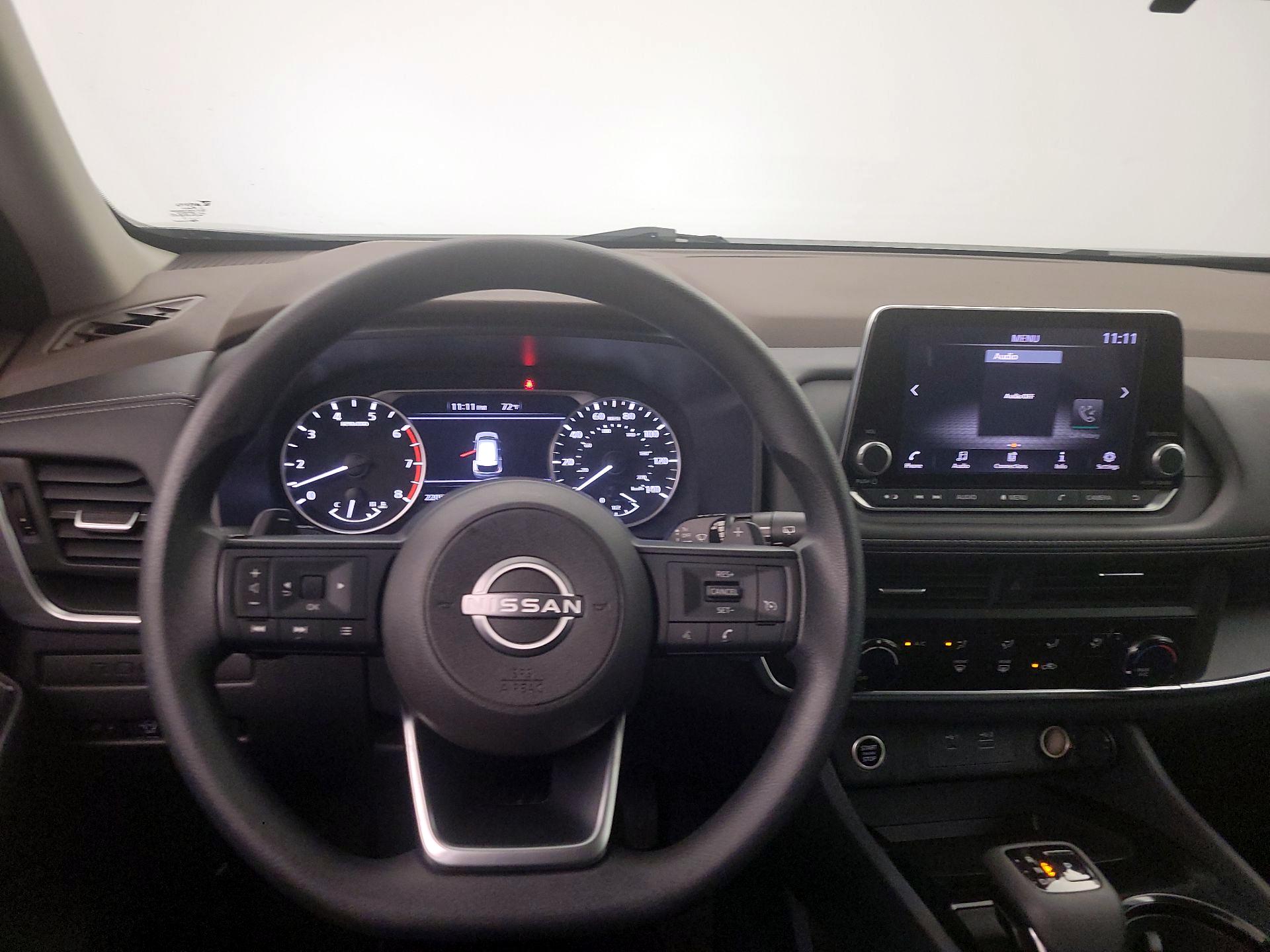 Thumbnail: 2023 Nissan Rogue - 10