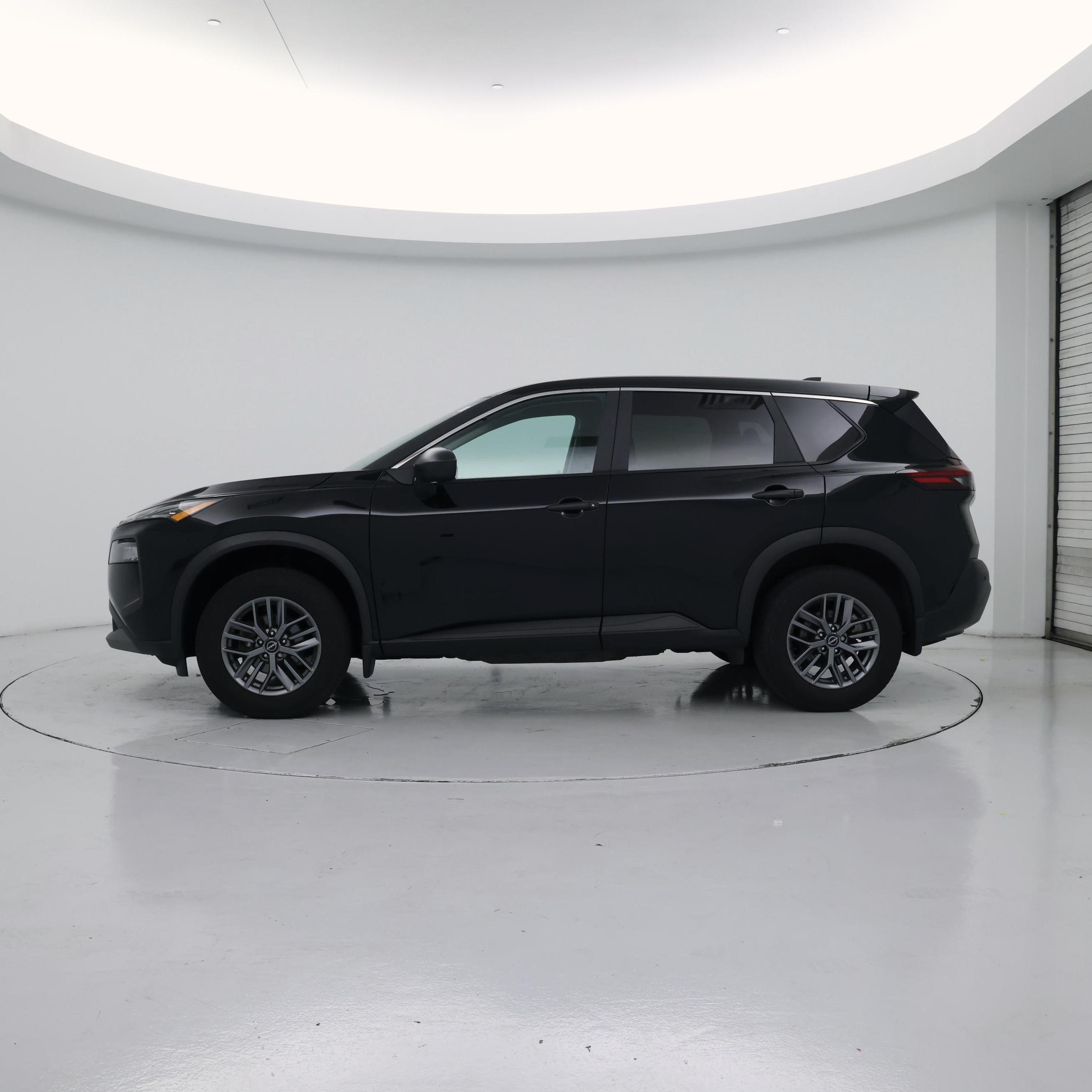 Thumbnail: 2023 Nissan Rogue - 3