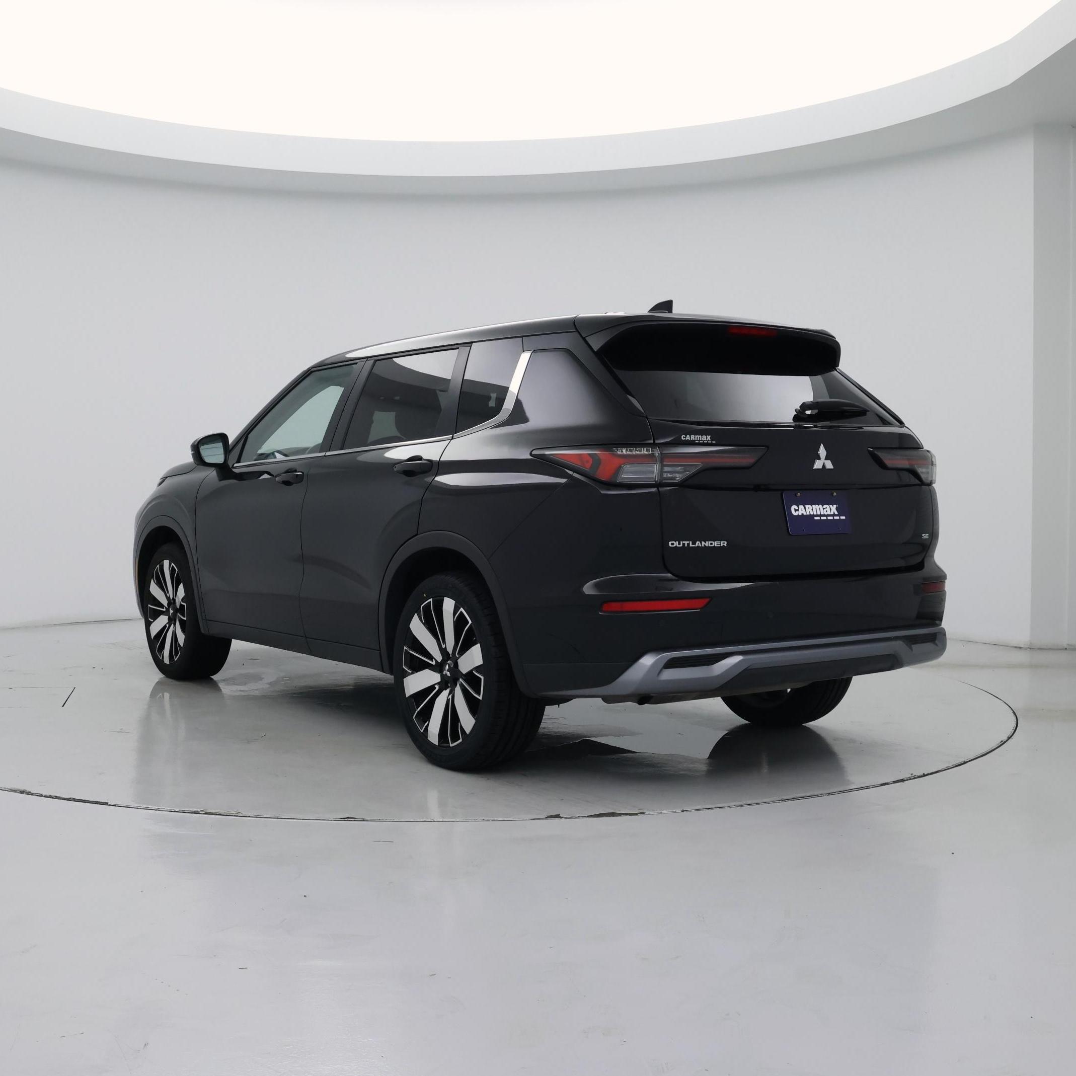 Thumbnail: 2025 Mitsubishi Outlander - 2