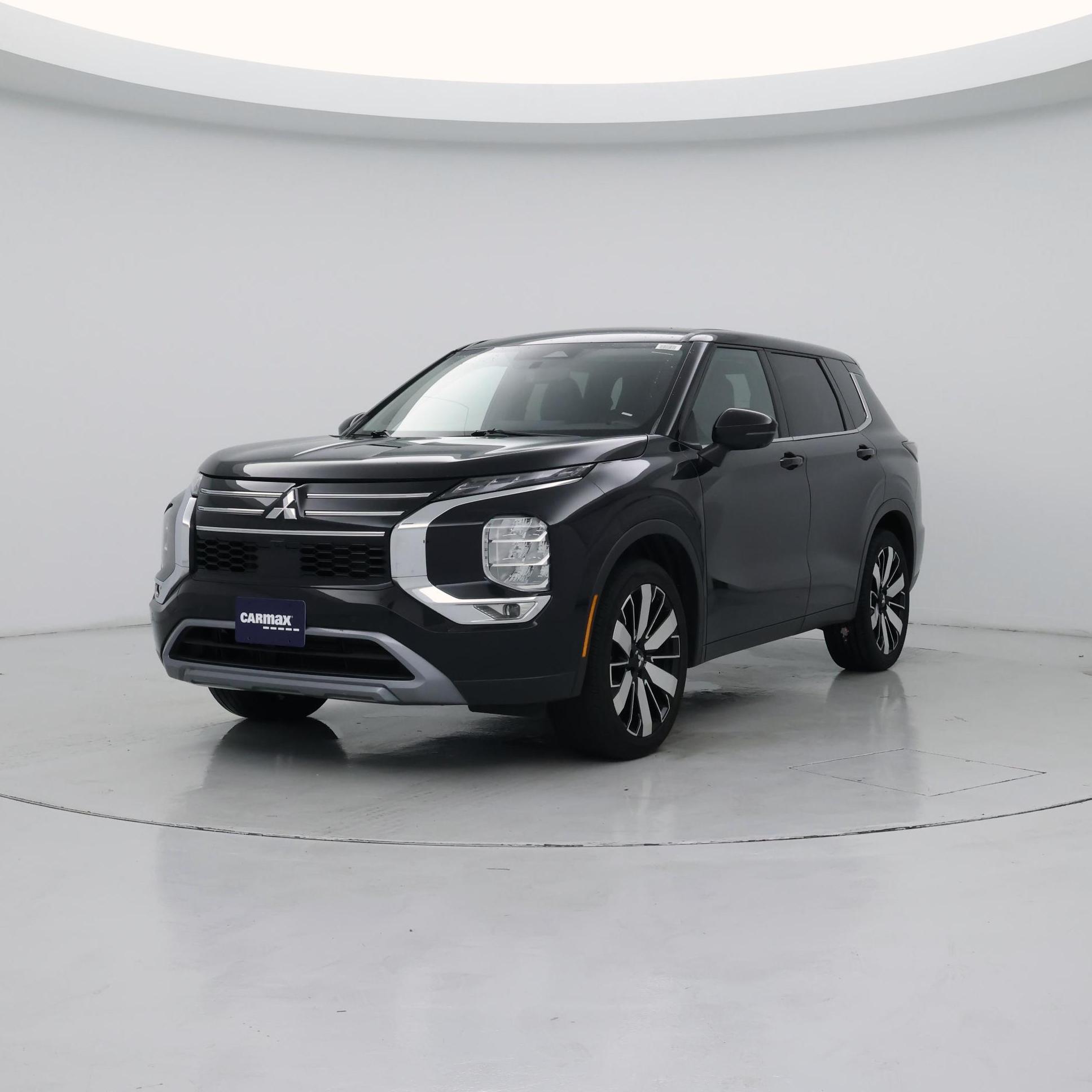 Thumbnail: 2025 Mitsubishi Outlander - 4