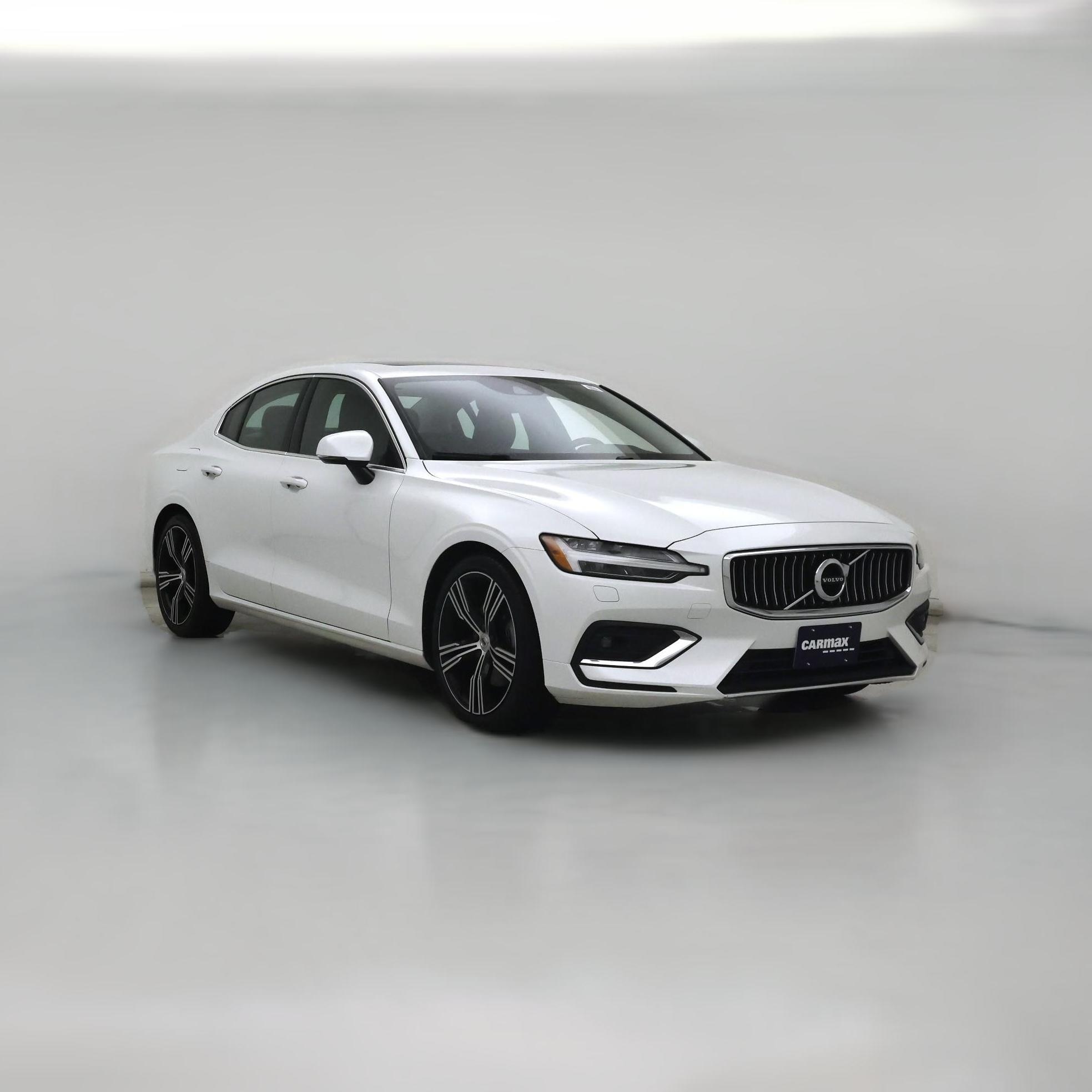 Thumbnail: 2022 Volvo S60 - 1