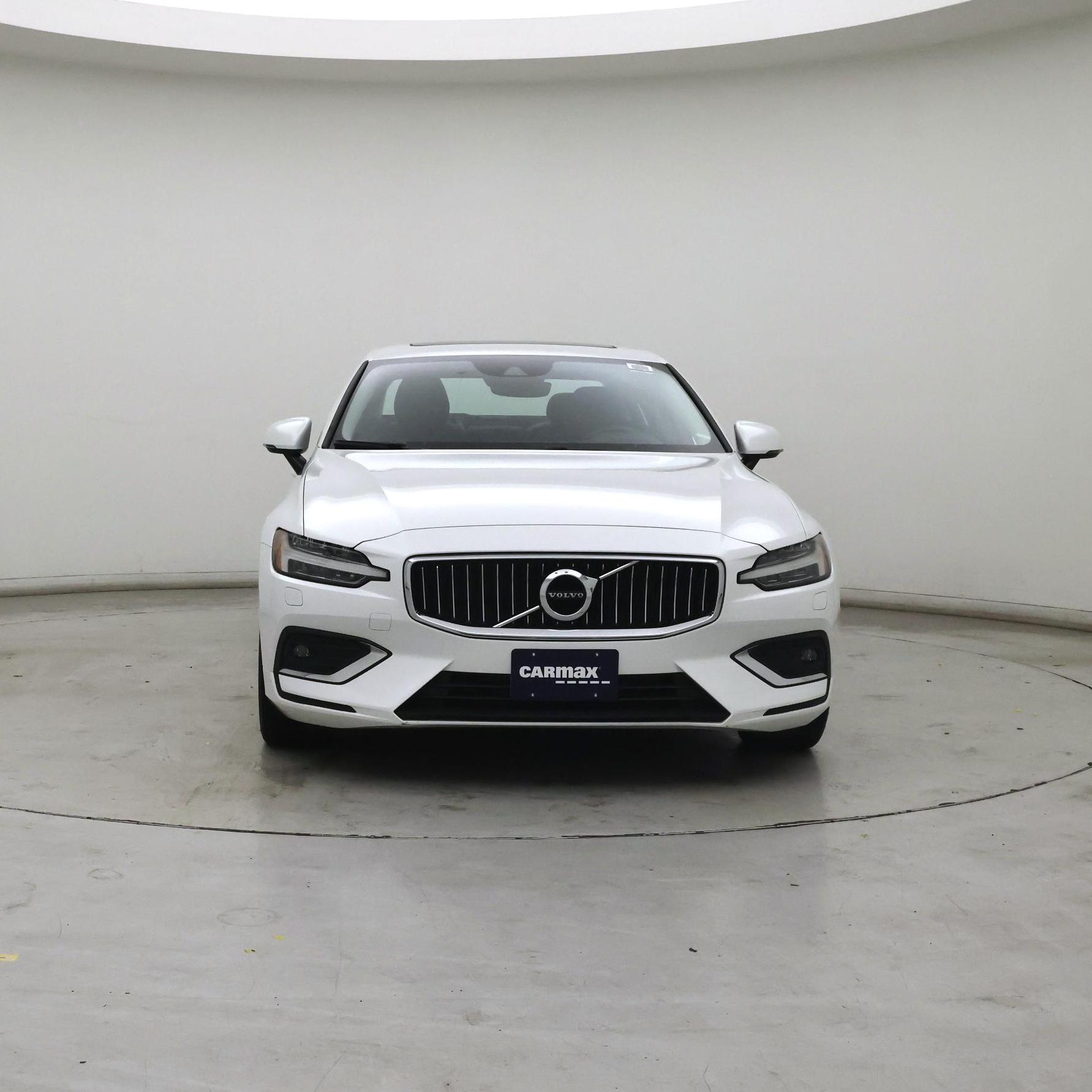Thumbnail: 2022 Volvo S60 - 5