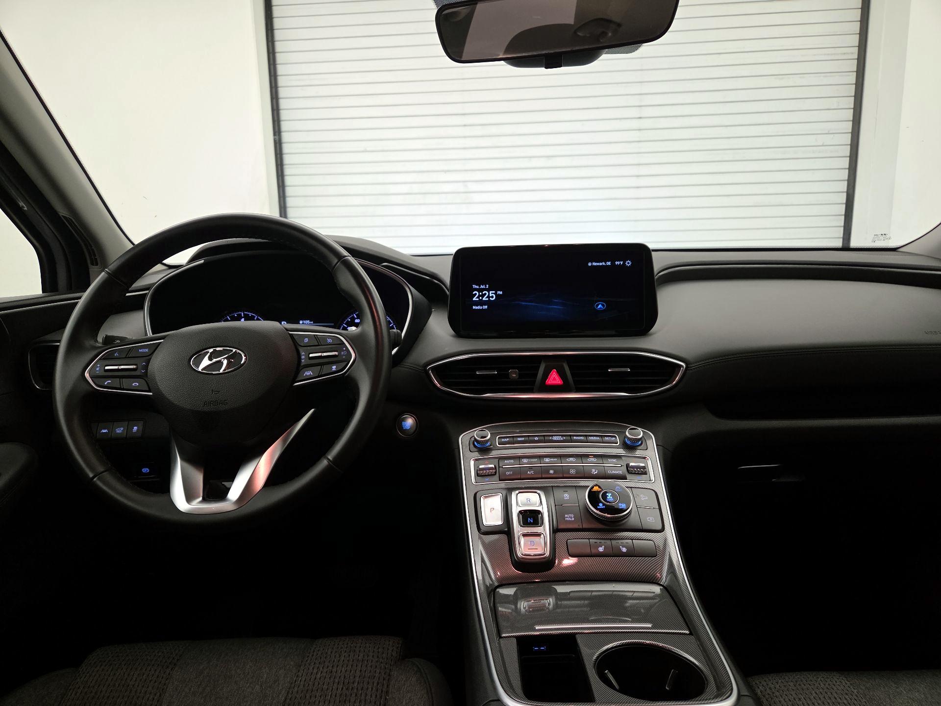 Thumbnail: 2023 Hyundai Santa Fe - 9