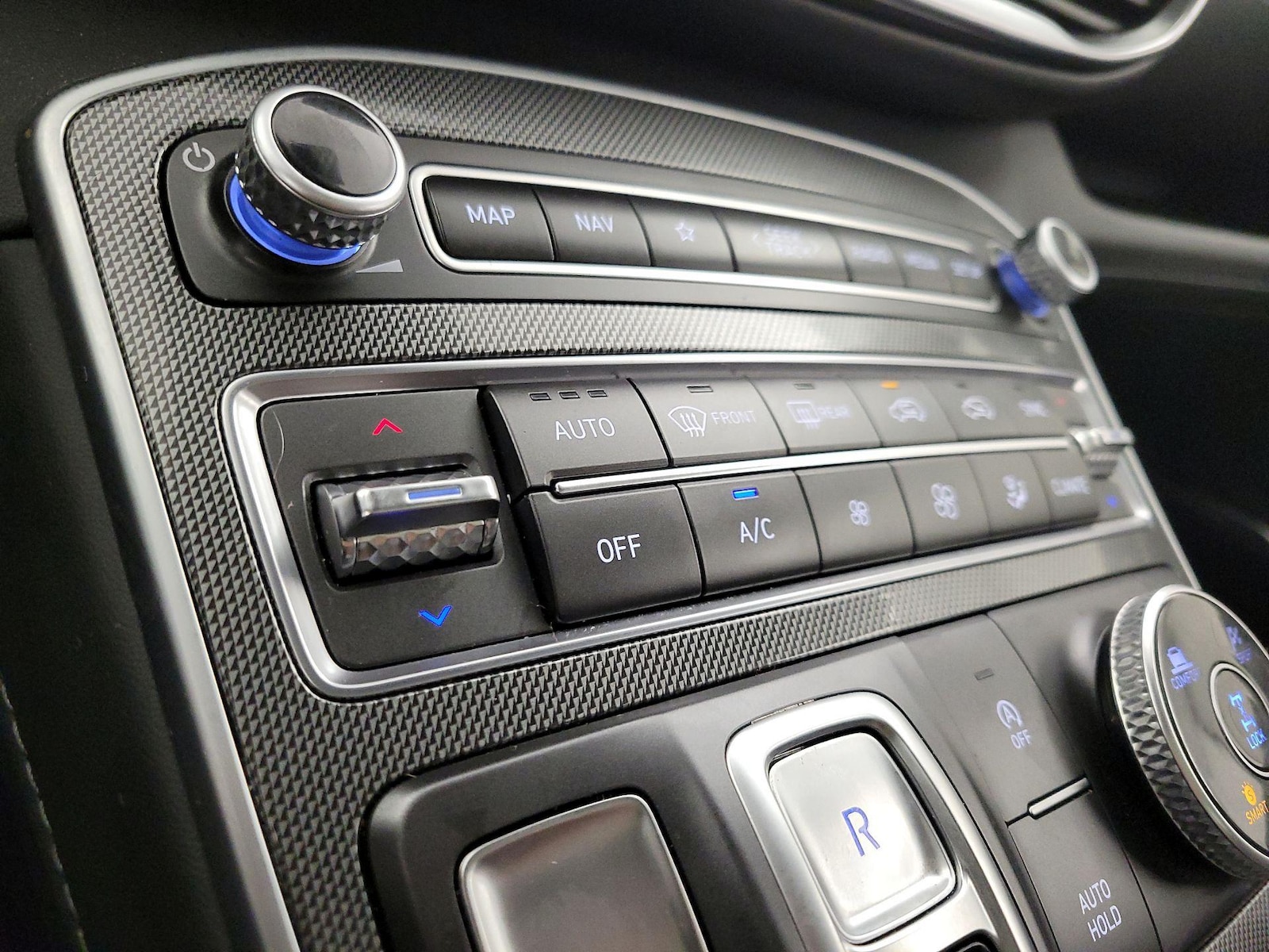 2023 Hyundai Santa Fe SEL - Photo 18