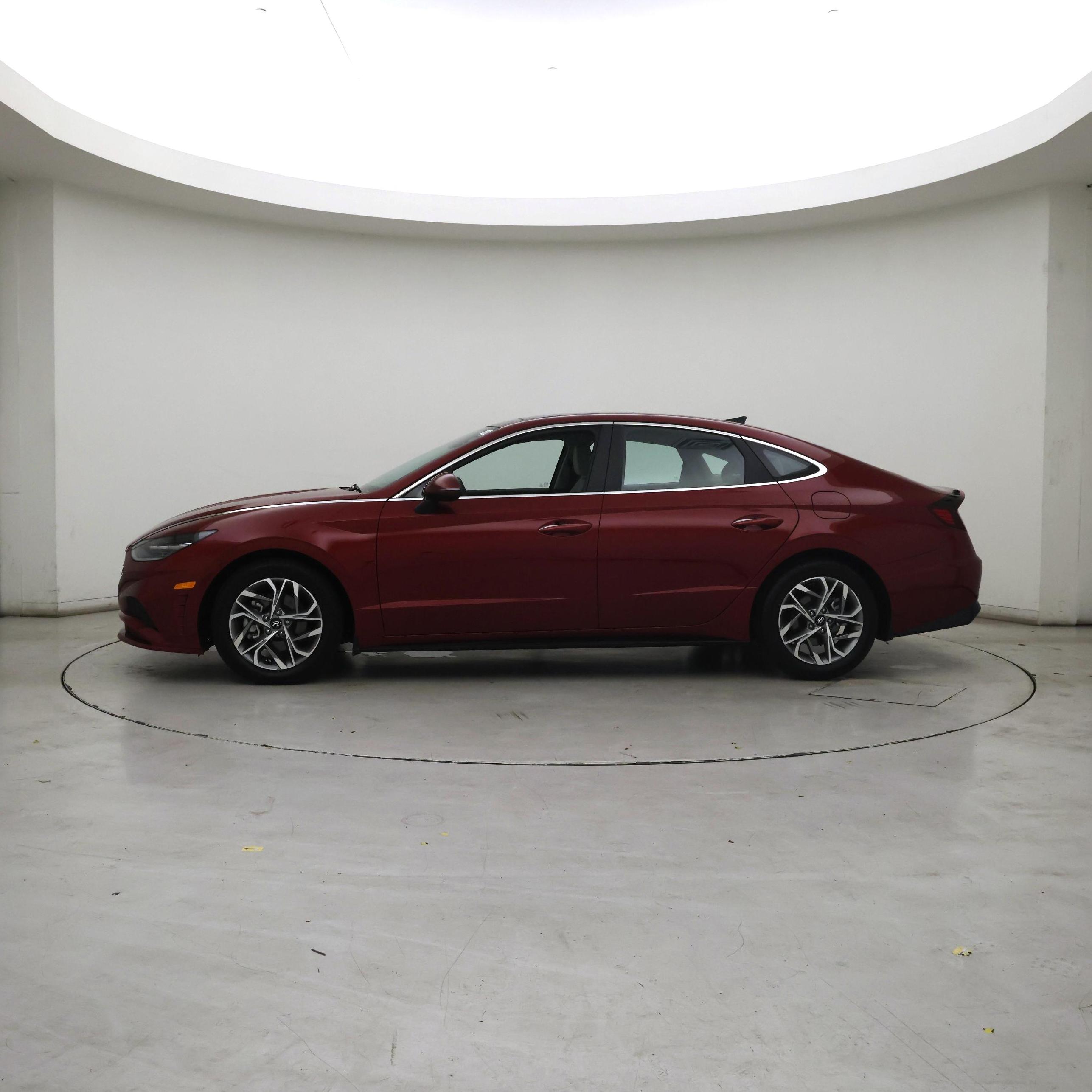 Thumbnail: 2023 Hyundai Sonata - 3