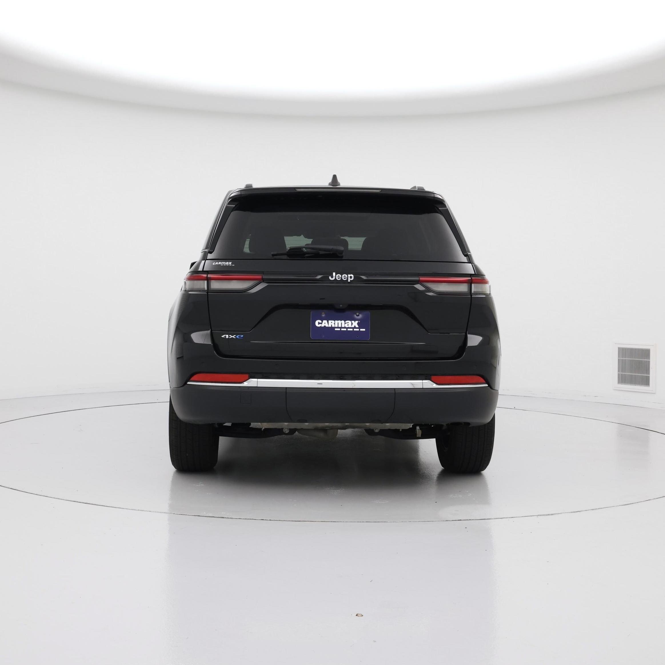 Thumbnail: 2023 Jeep Grand Cherokee - 6