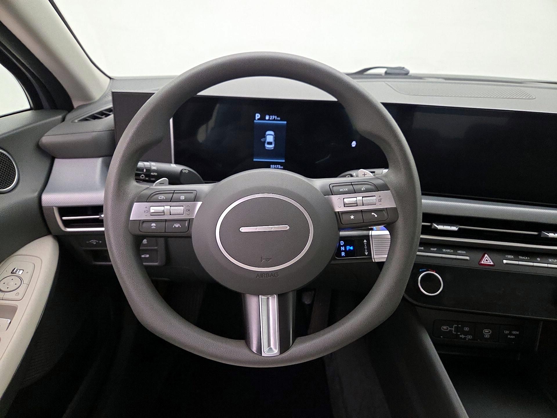 Thumbnail: 2024 Hyundai Sonata - 10