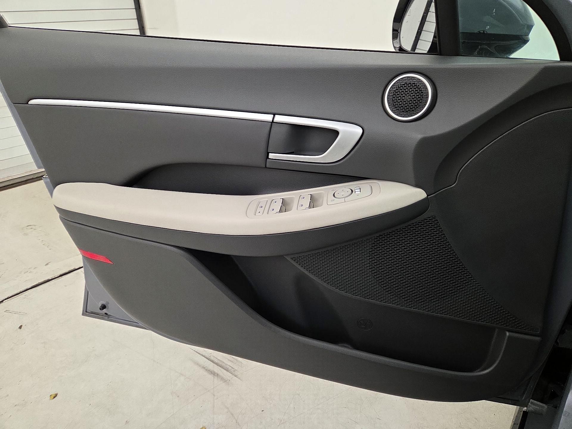 Thumbnail: 2024 Hyundai Sonata - 12