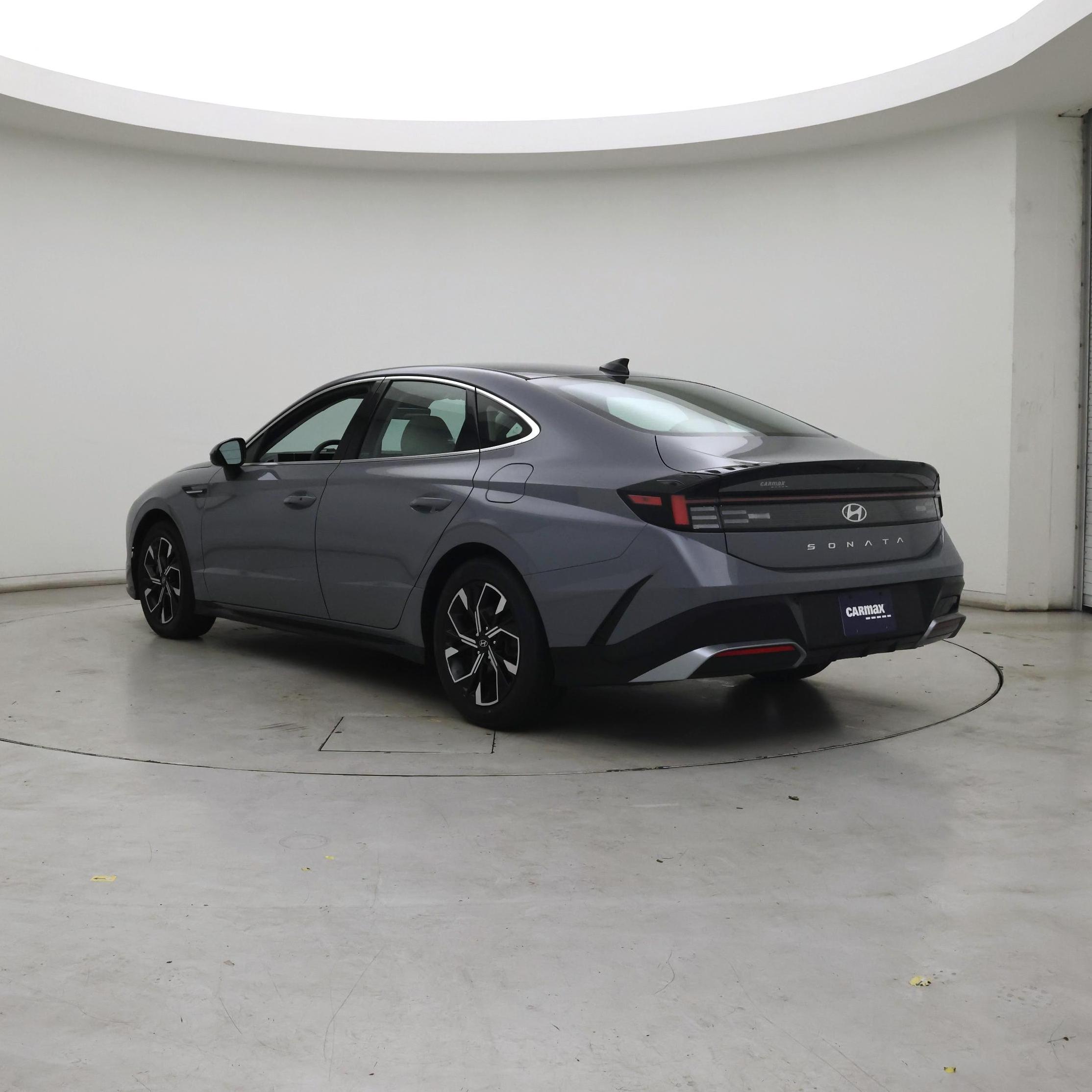 Thumbnail: 2024 Hyundai Sonata - 2