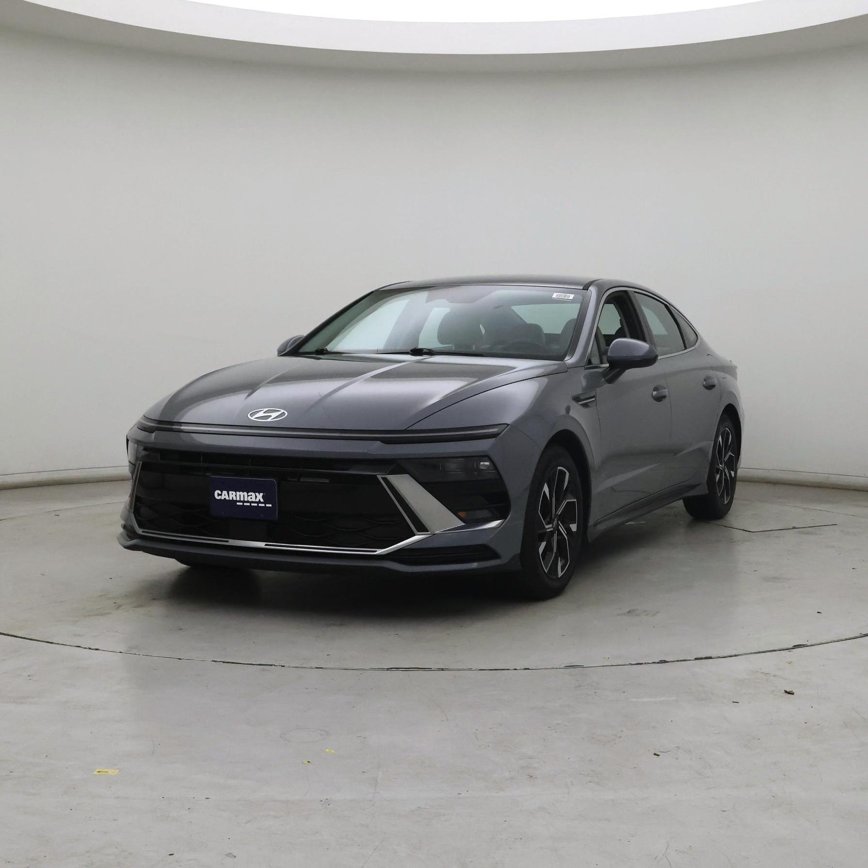 Thumbnail: 2024 Hyundai Sonata - 4