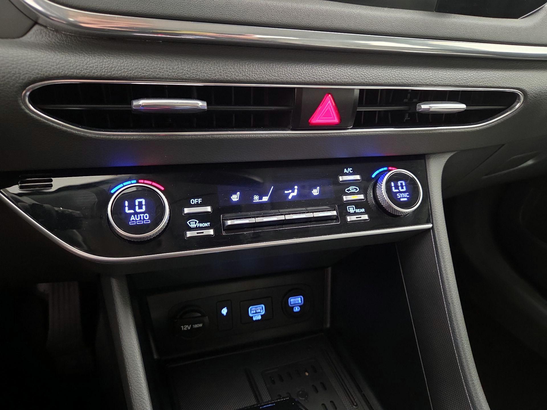 Thumbnail: 2020 Hyundai Sonata - 16