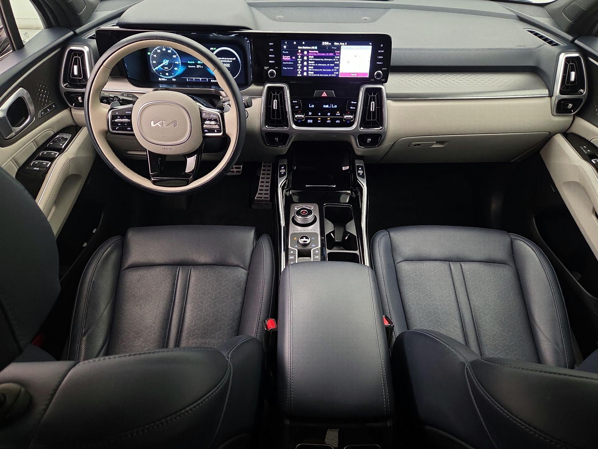 Thumbnail: 2023 Kia Sorento - 9