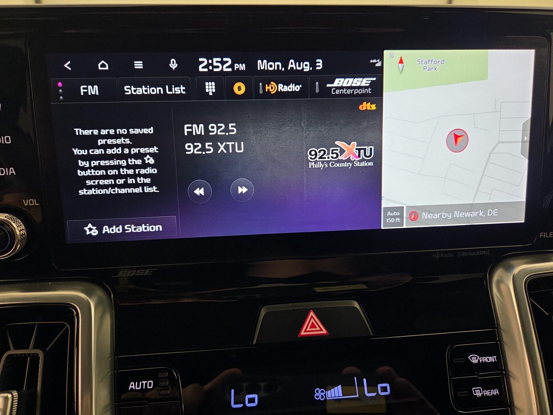 Thumbnail: 2023 Kia Sorento - 16
