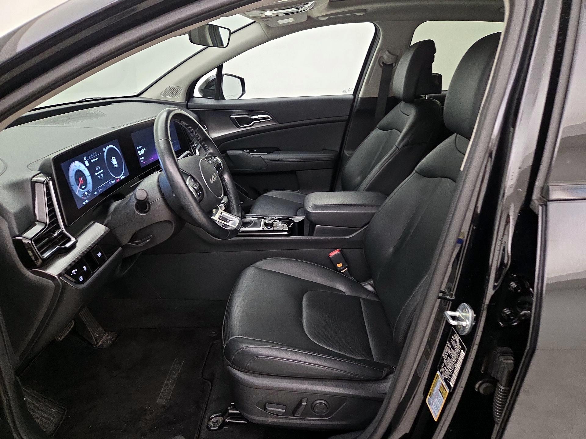 Thumbnail: 2023 Kia Sportage - 11