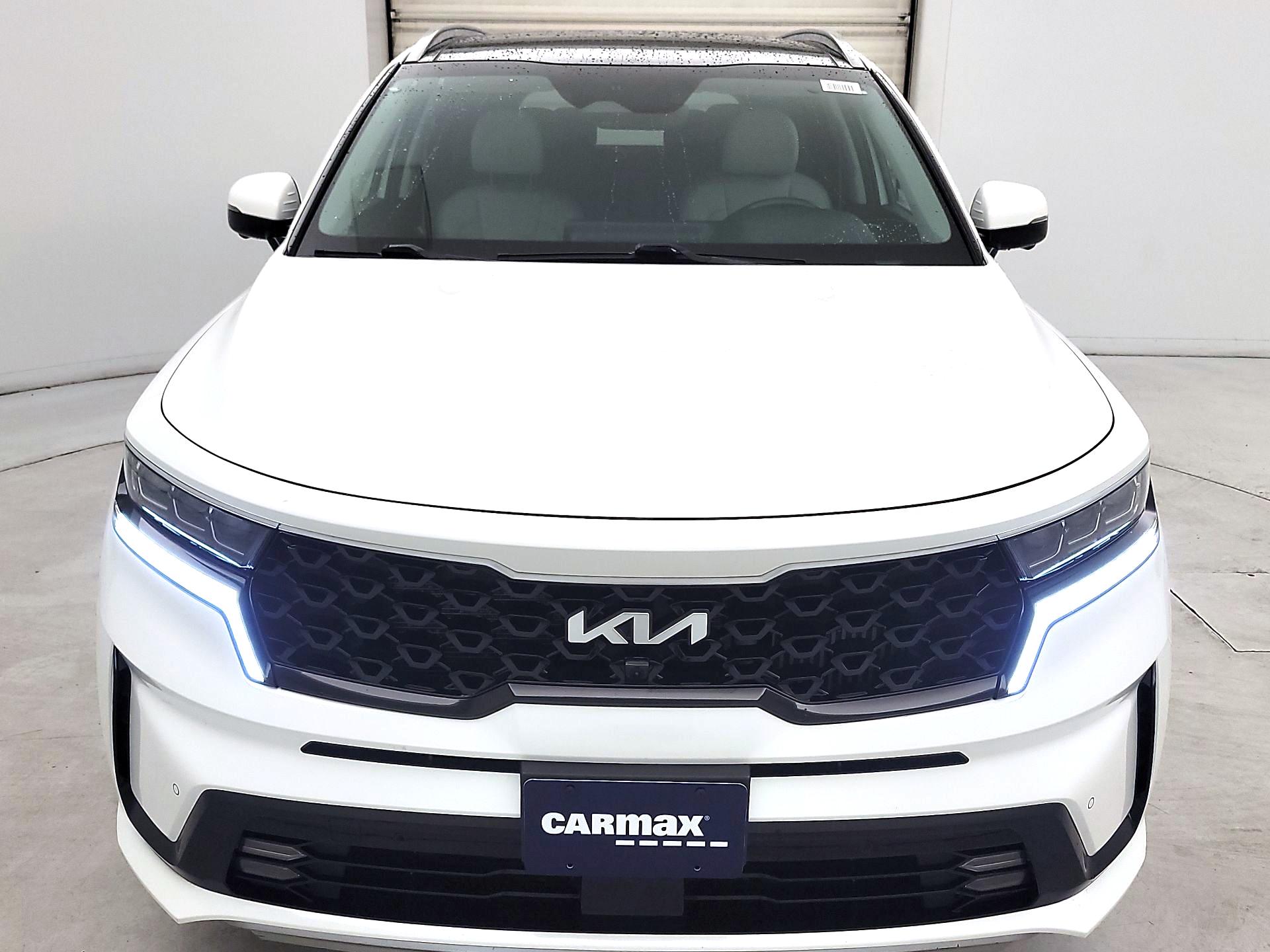 Thumbnail: 2023 Kia Sorento - 2