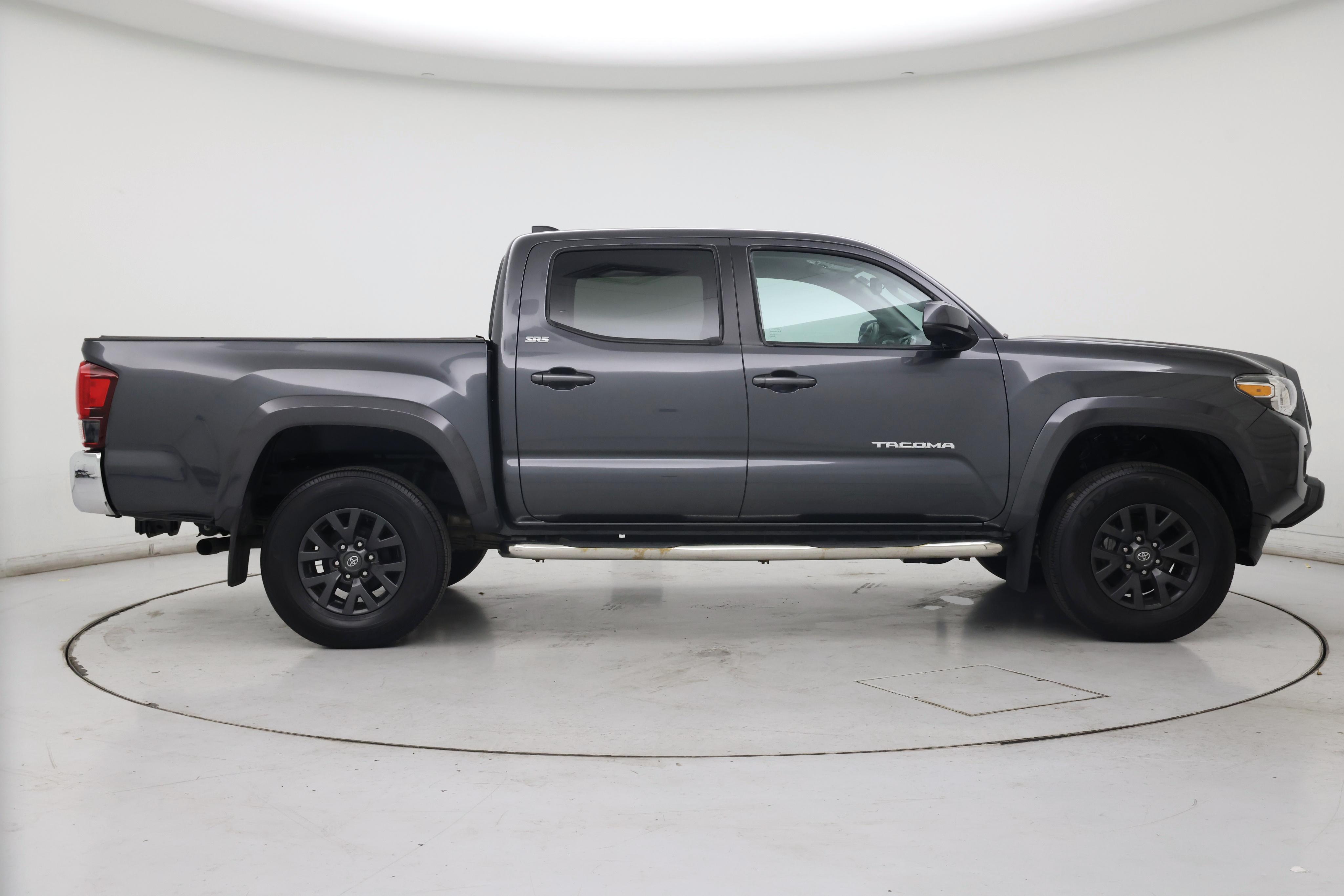 Thumbnail: 2021 Toyota Tacoma - 7