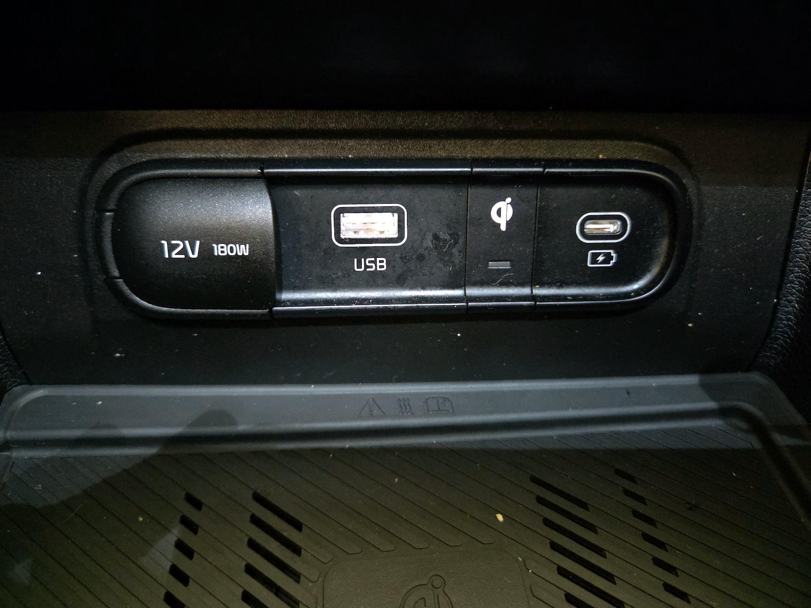 2023 Kia Sportage X-Line - Photo 18