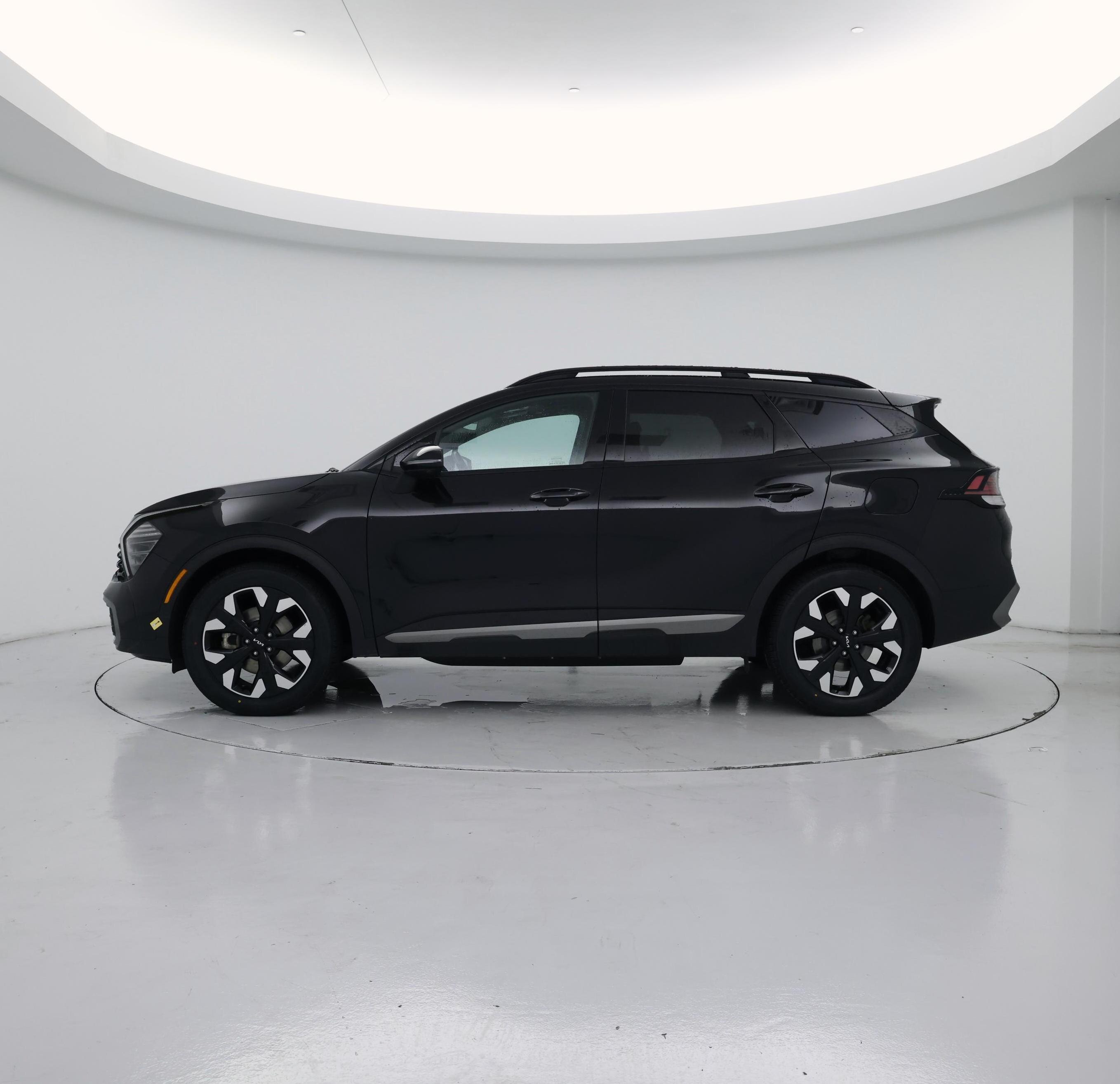 Thumbnail: 2023 Kia Sportage - 3