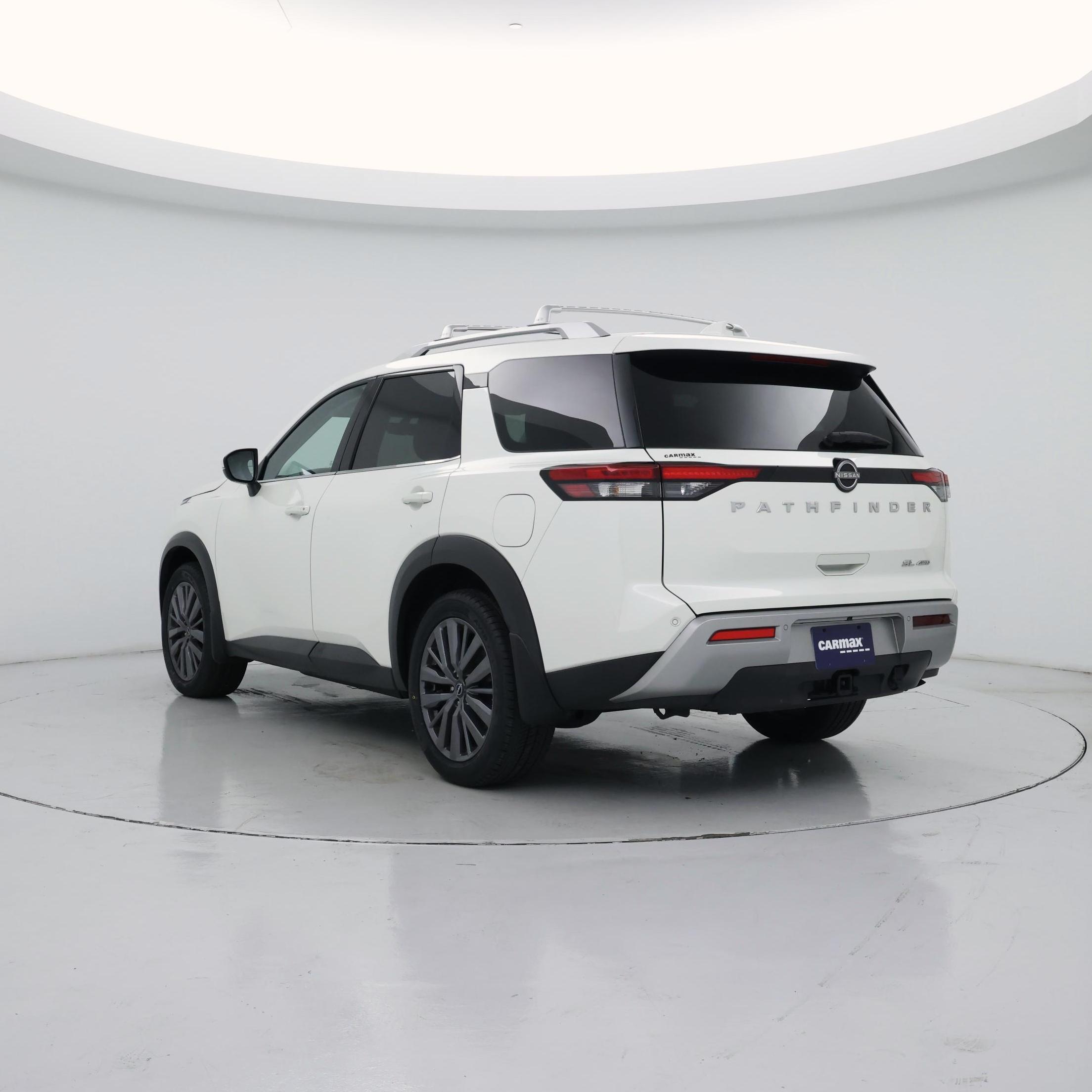 Thumbnail: 2023 Nissan Pathfinder - 2