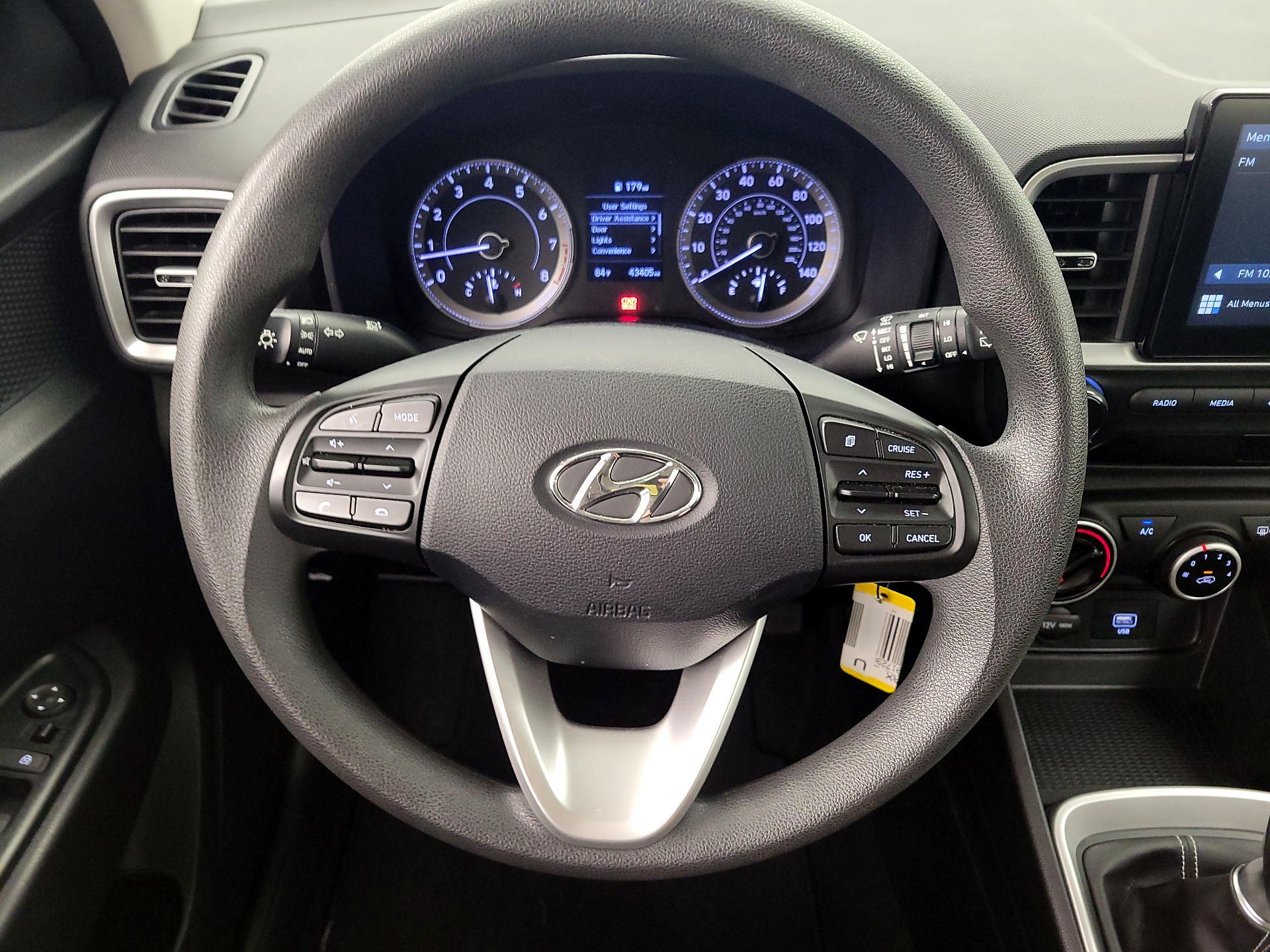 Thumbnail: 2020 Hyundai Venue - 10