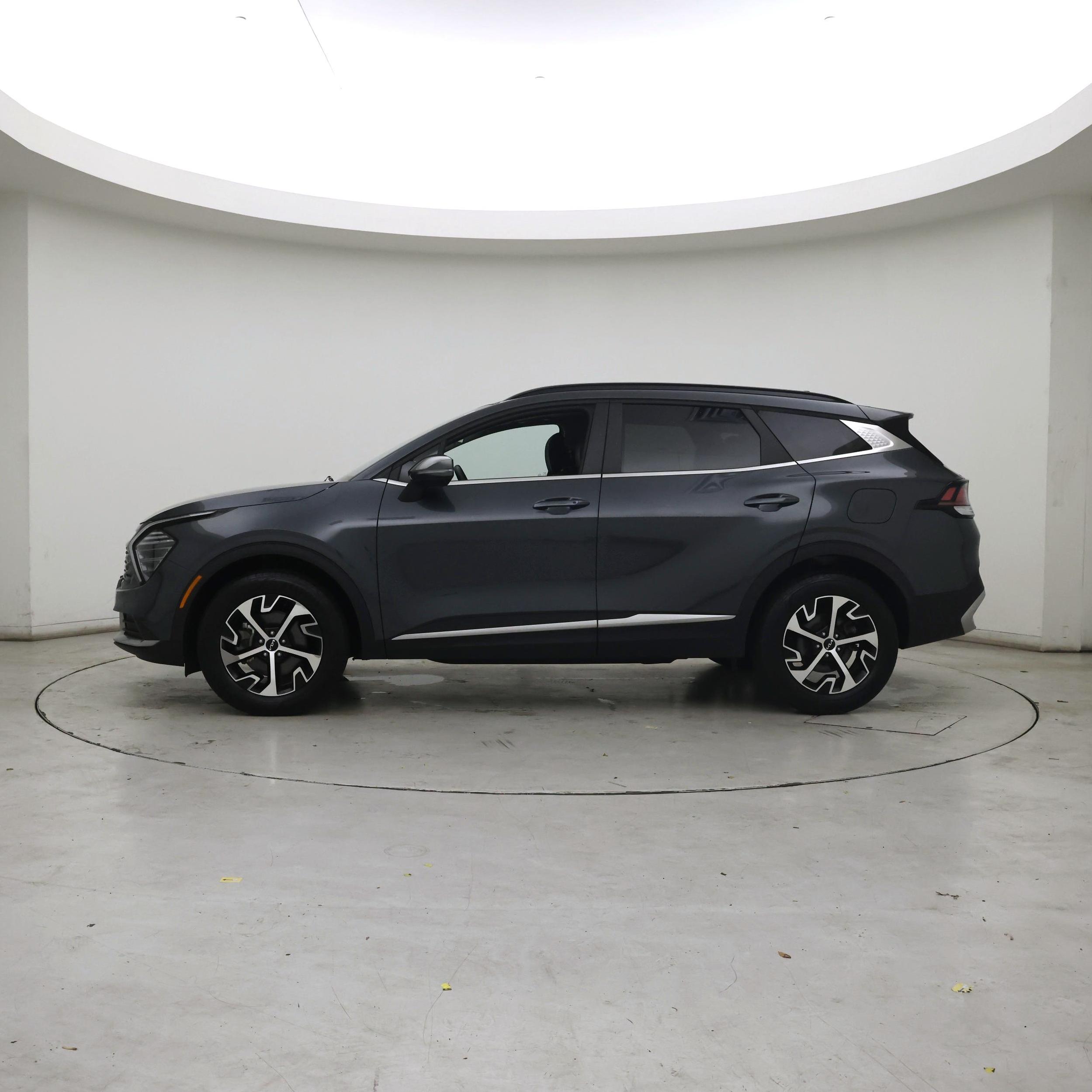 Thumbnail: 2024 Kia Sportage - 3