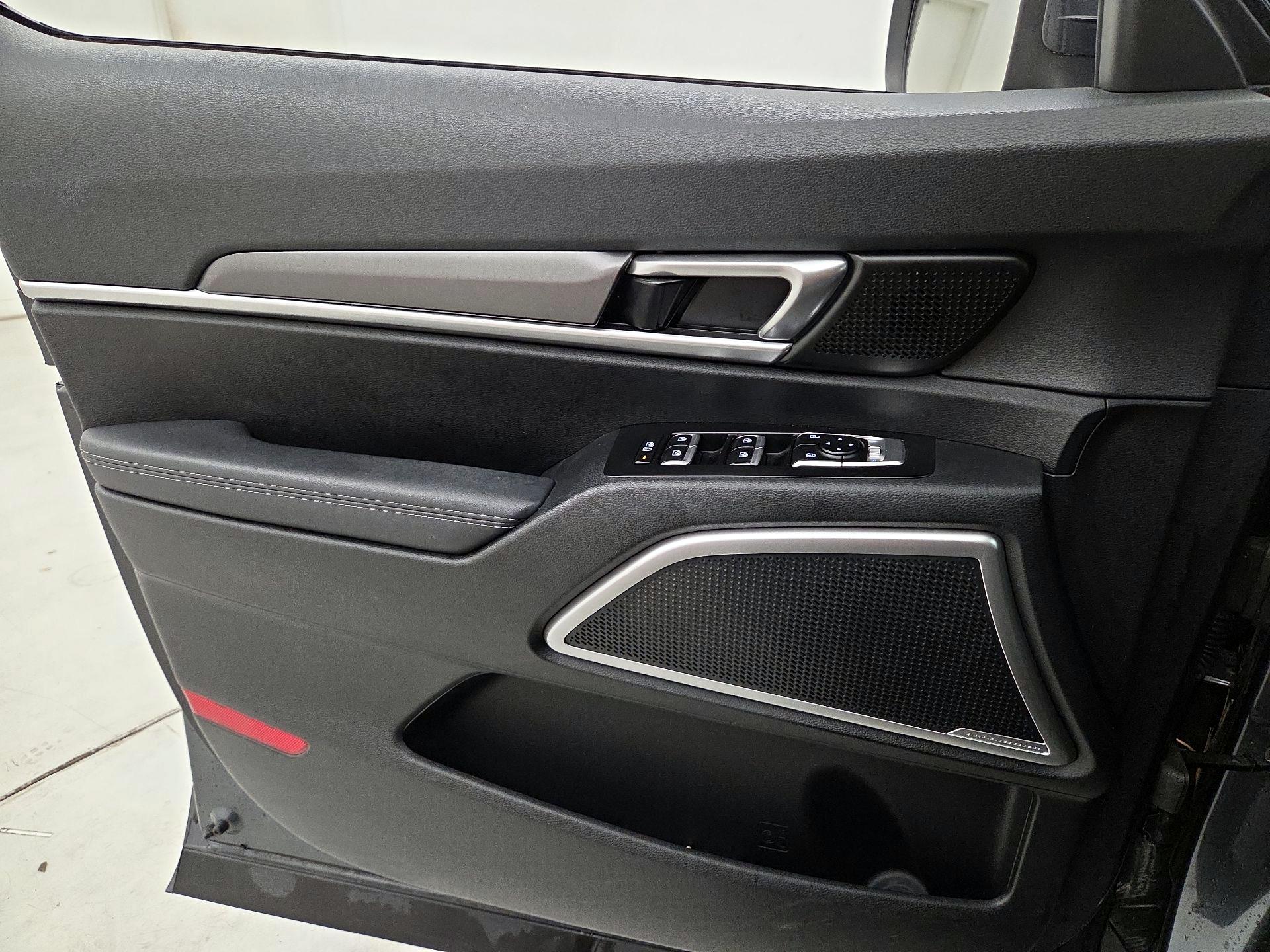 Thumbnail: 2023 Kia Telluride - 12