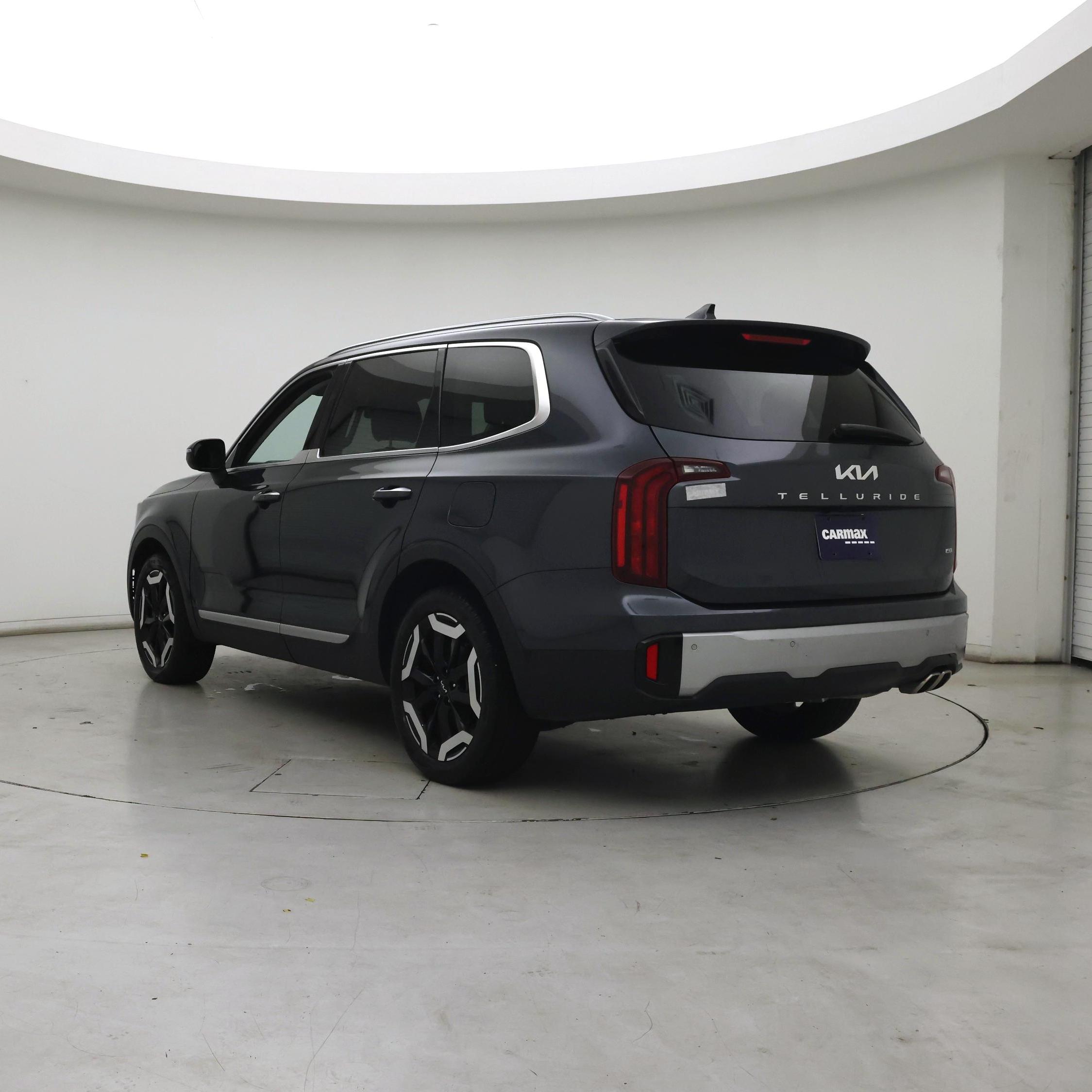 Thumbnail: 2023 Kia Telluride - 2