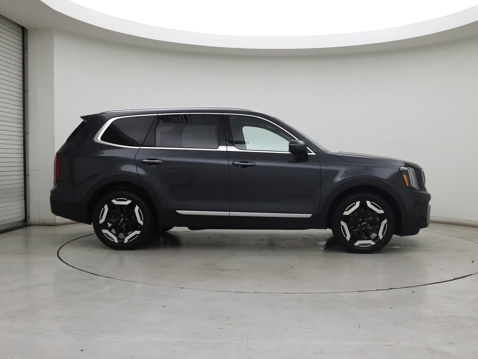 2023 Kia Telluride S - Photo 8