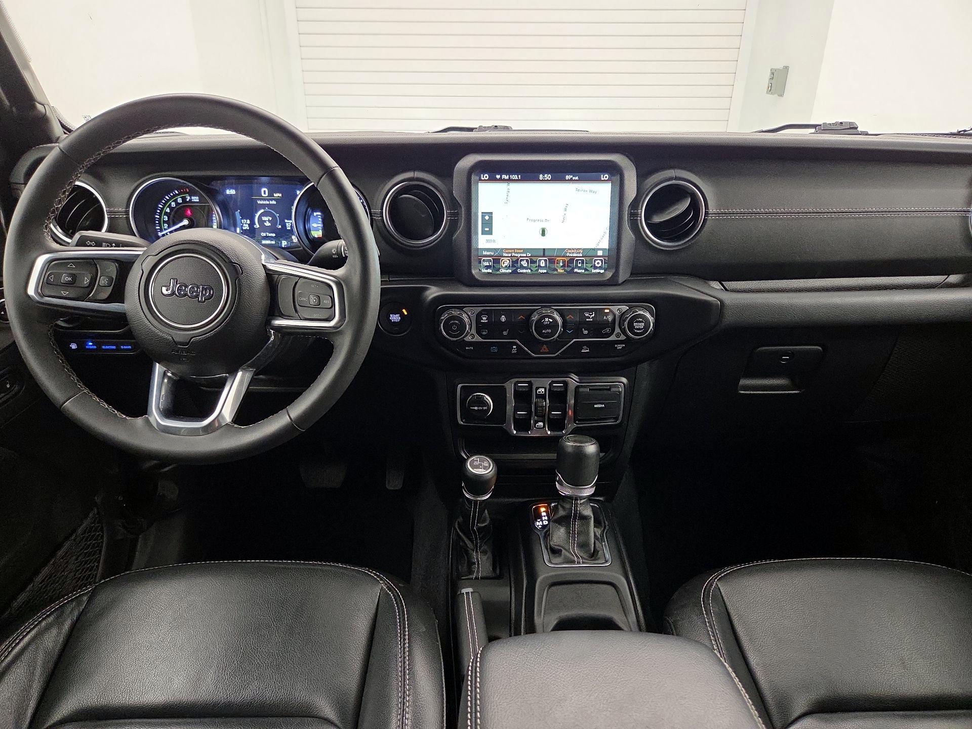 Thumbnail: 2023 Jeep Wrangler - 9