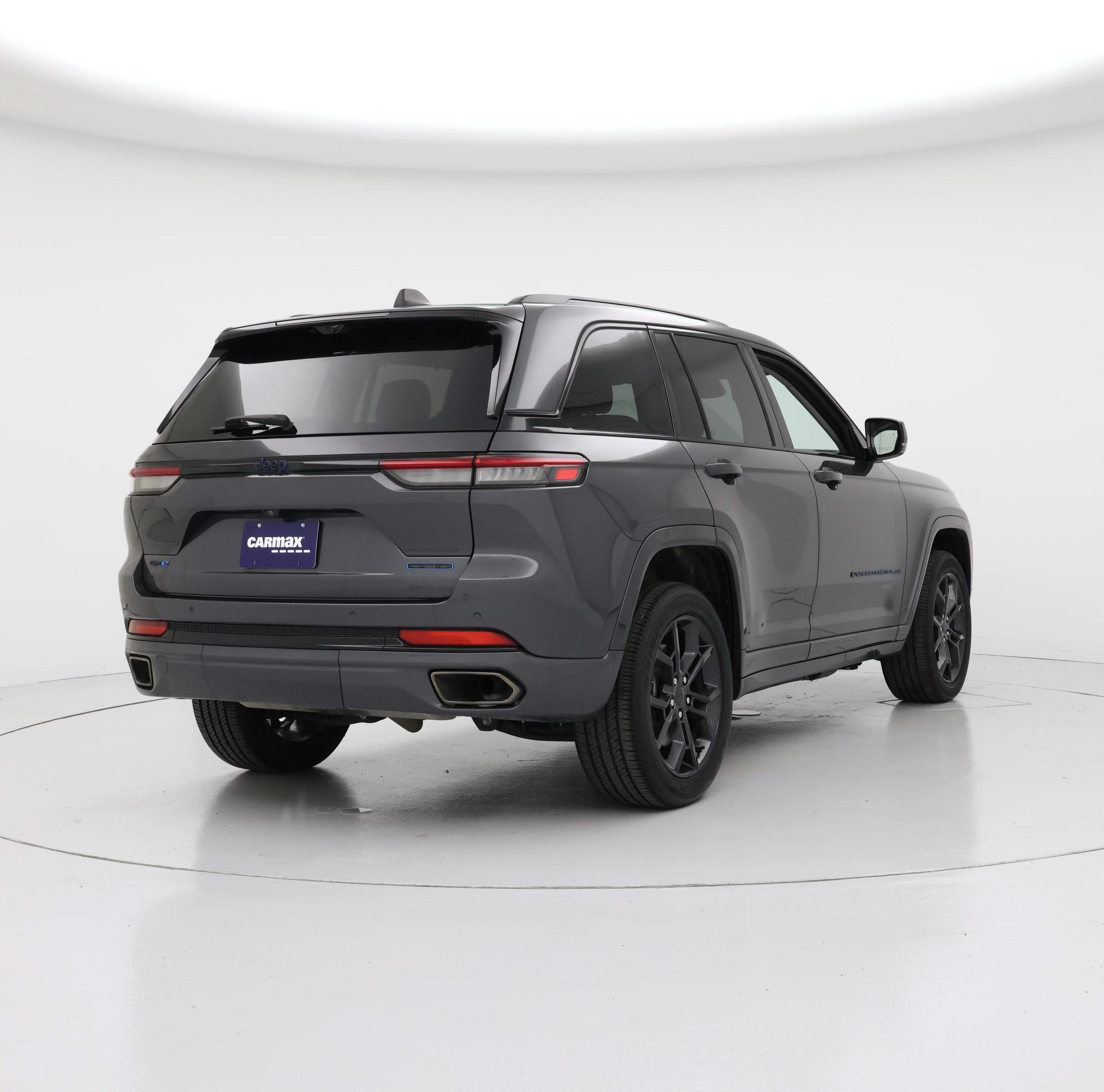 Thumbnail: 2023 Jeep Grand Cherokee - 8