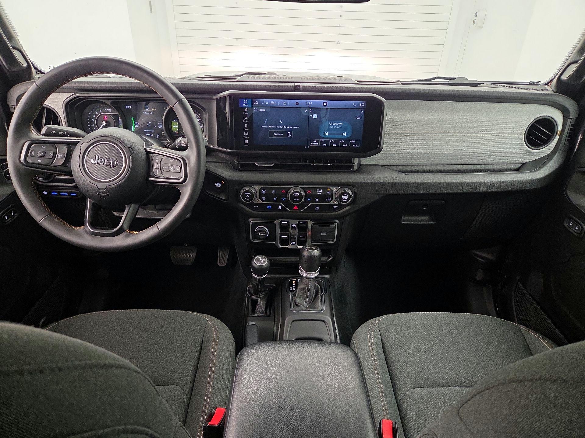 Thumbnail: 2024 Jeep Wrangler - 9