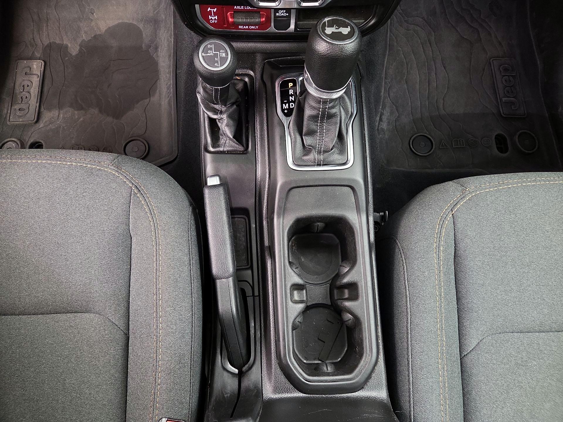 Thumbnail: 2024 Jeep Wrangler - 17