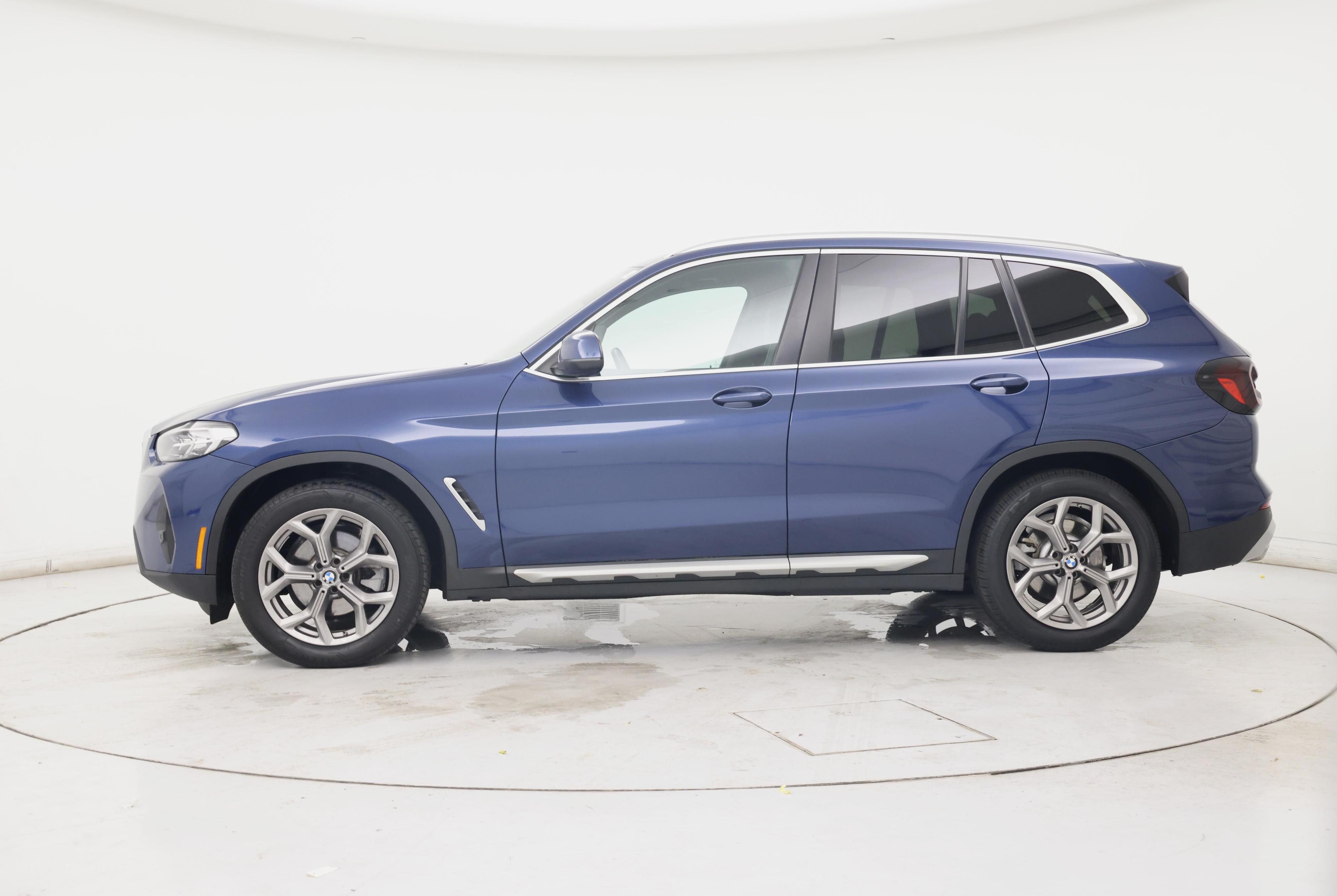 Thumbnail: 2023 BMW X3 - 3