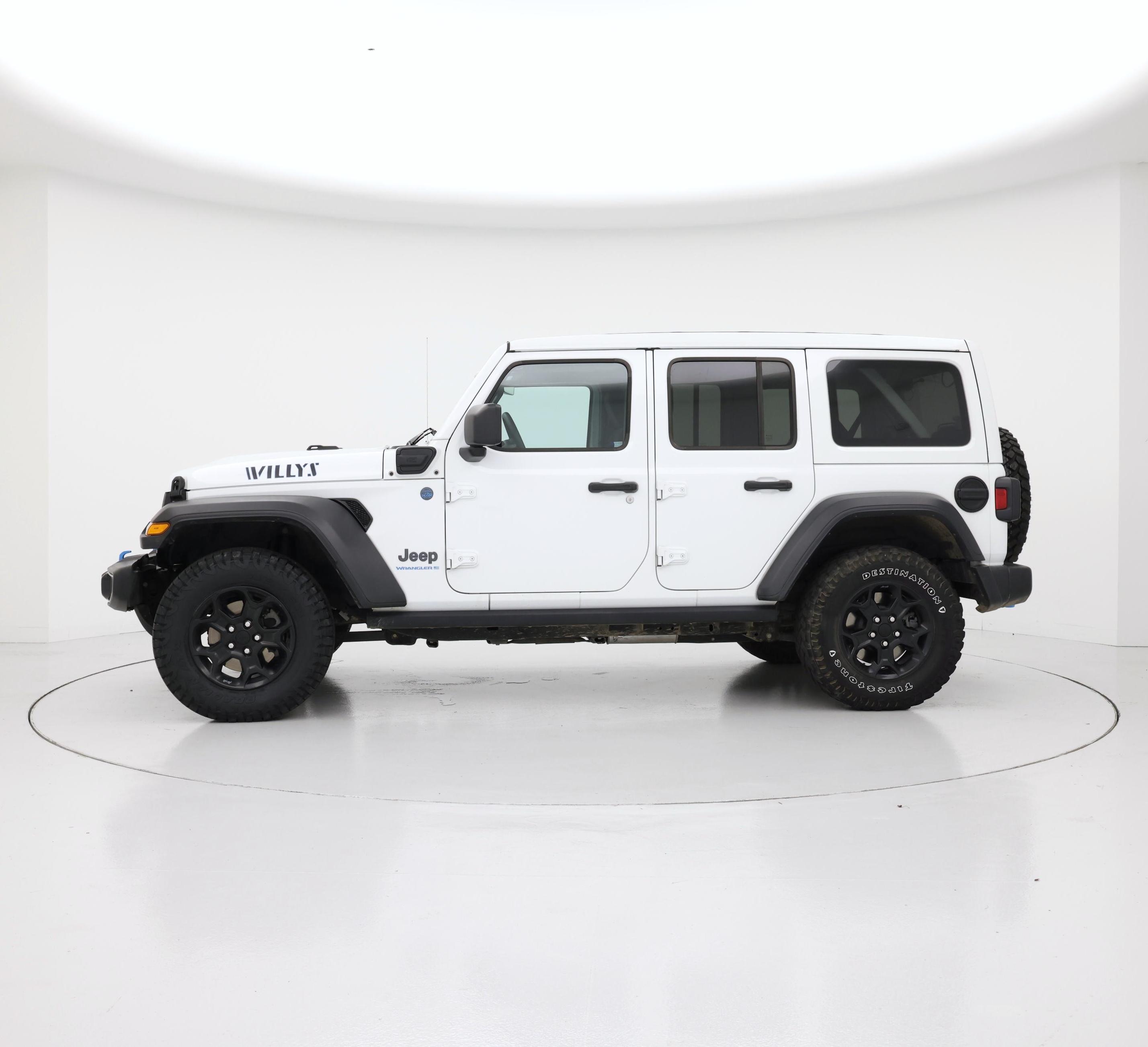 Thumbnail: 2023 Jeep Wrangler - 3