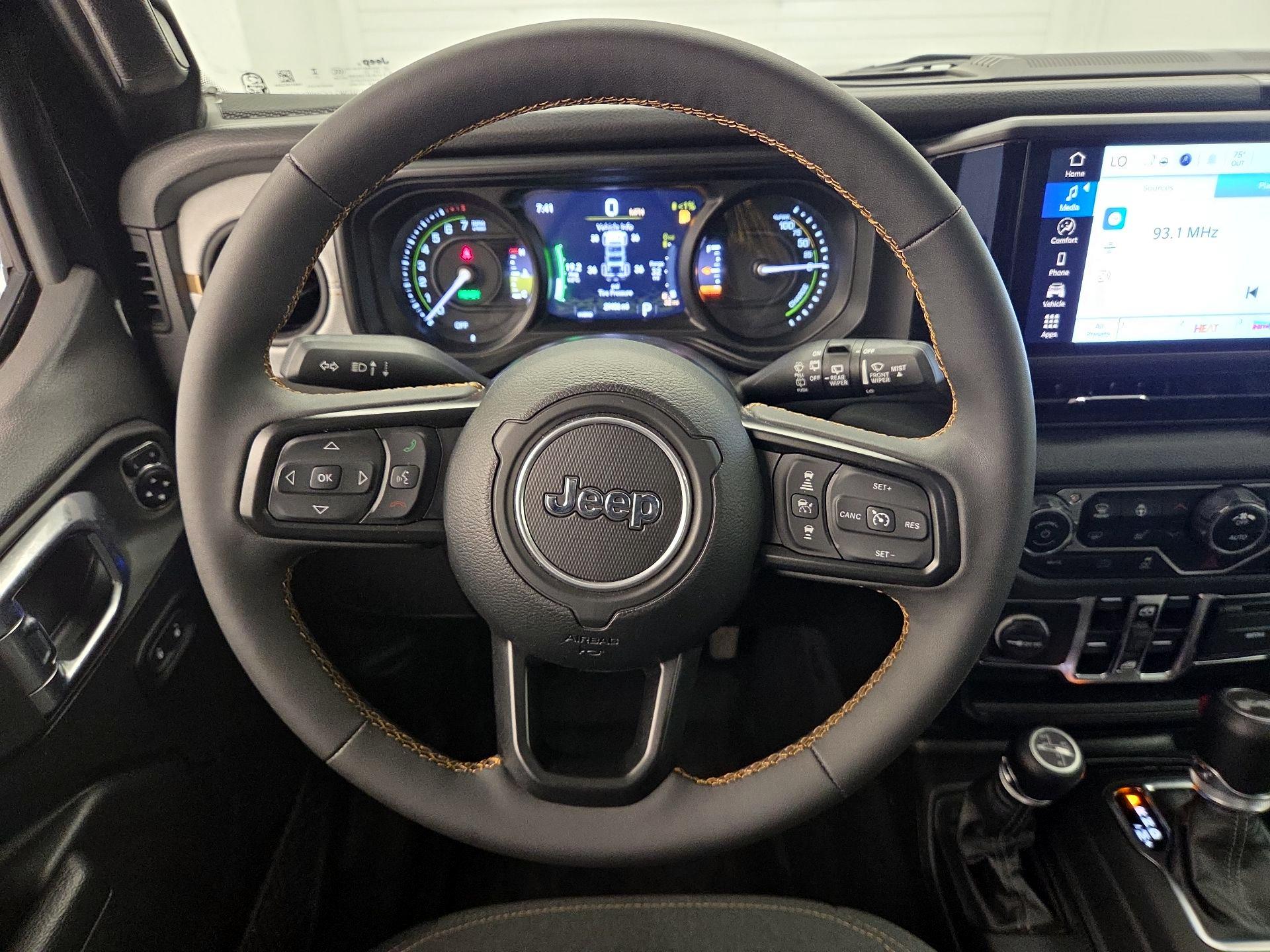 Thumbnail: 2024 Jeep Wrangler - 10