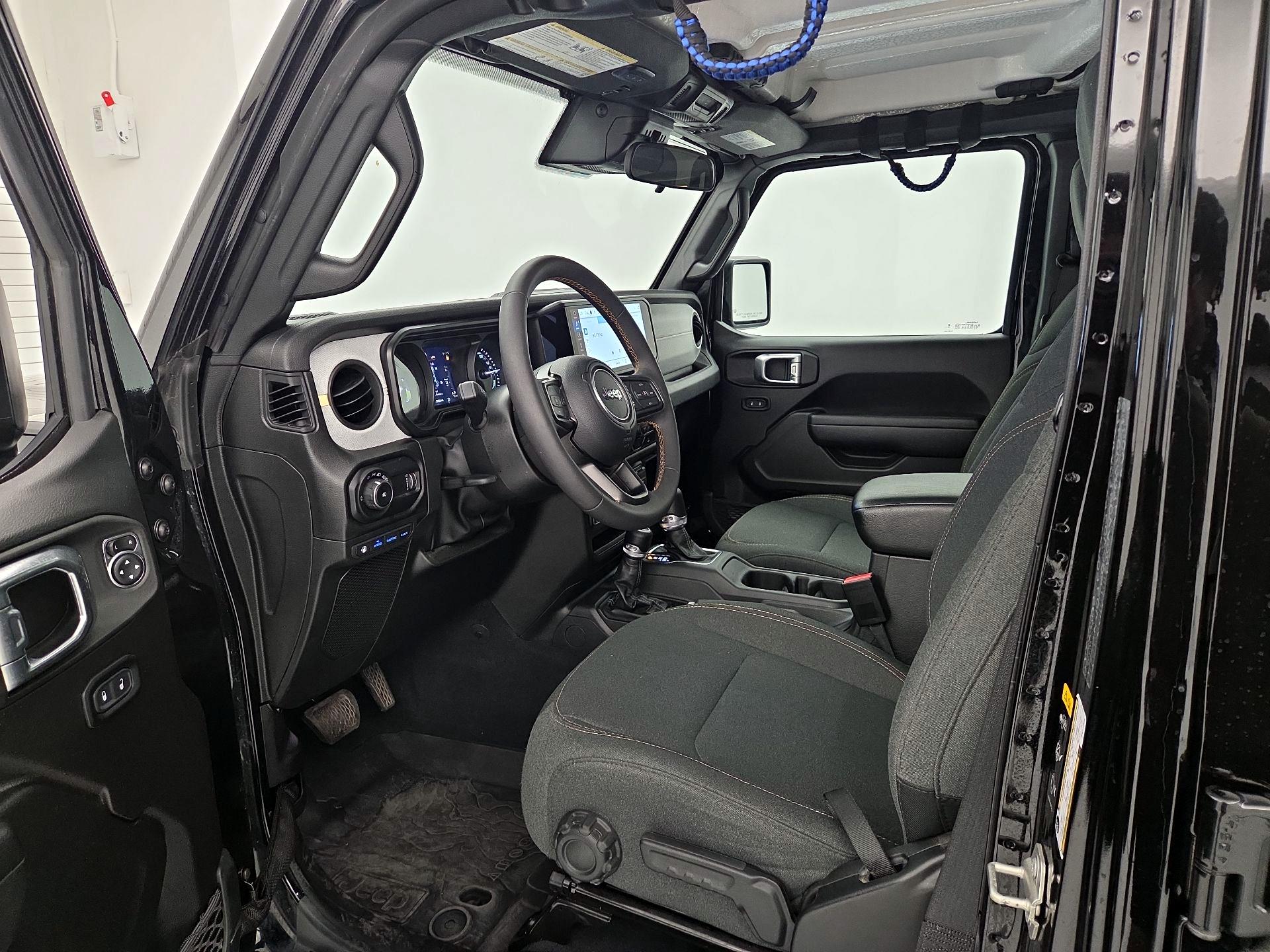 Thumbnail: 2024 Jeep Wrangler - 11